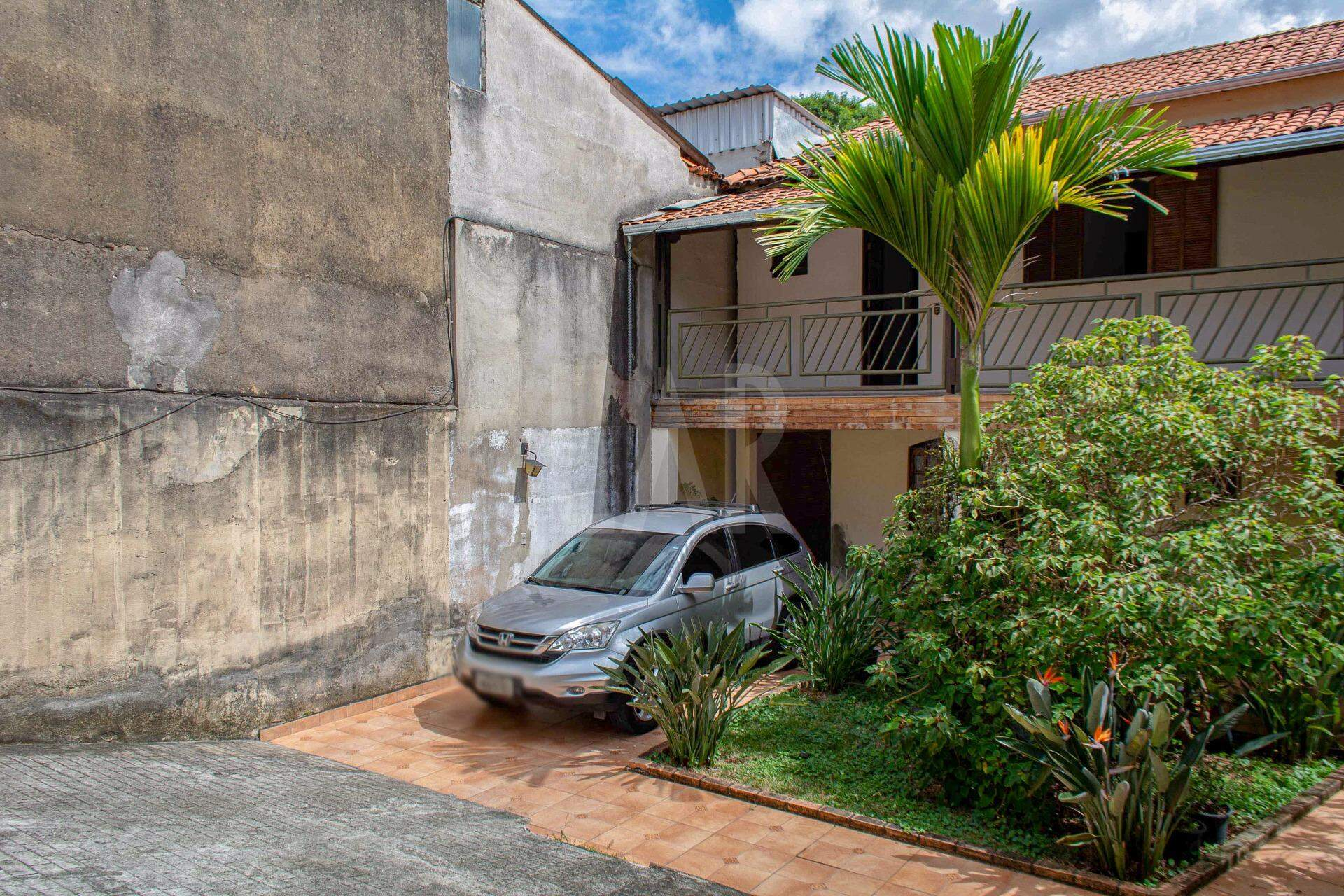 Casa de 6 quartos à venda, Alto Caiçaras, Belo Horizonte - MG