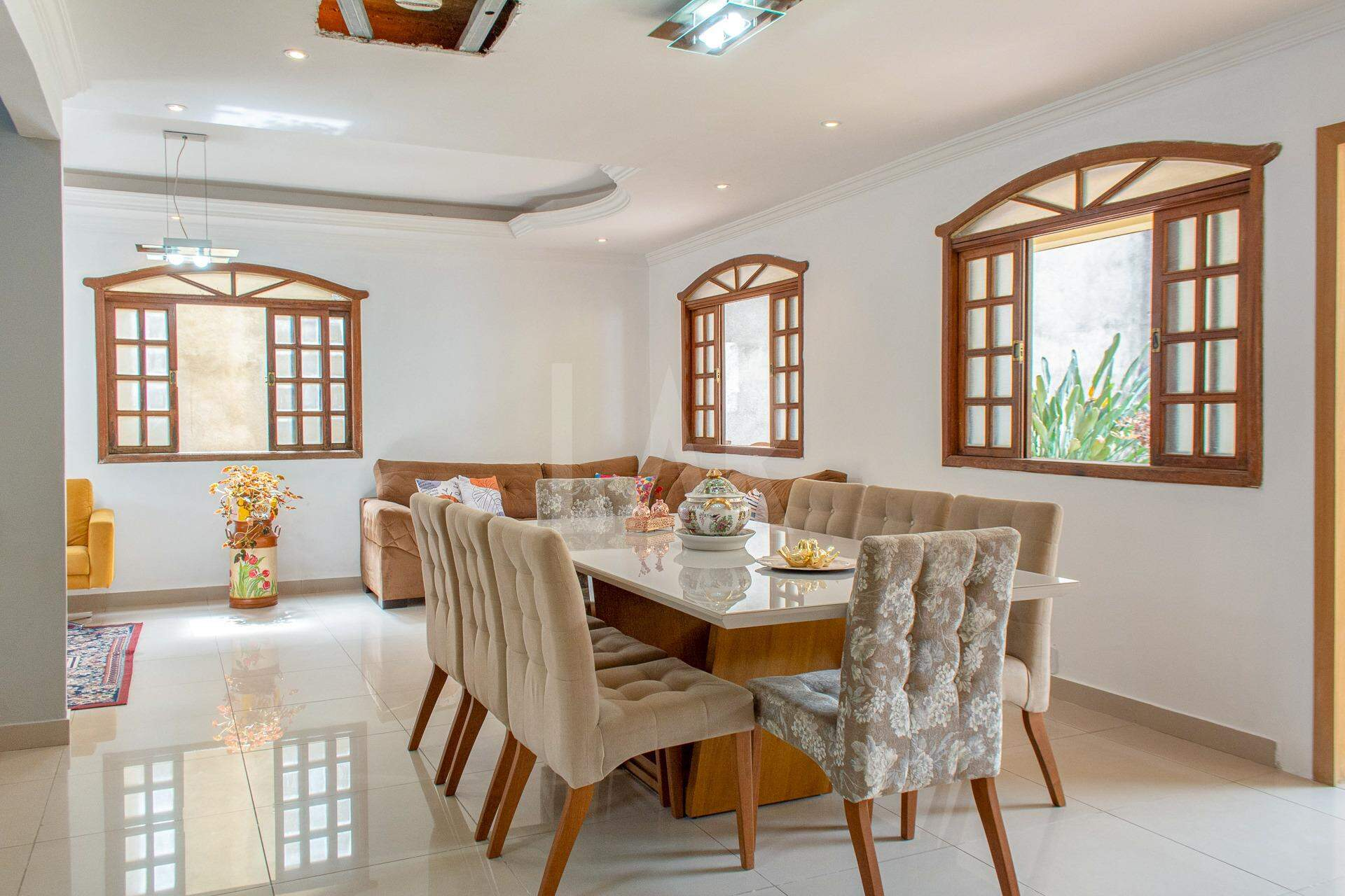 Casa de 6 quartos à venda, Alto Caiçaras, Belo Horizonte - MG