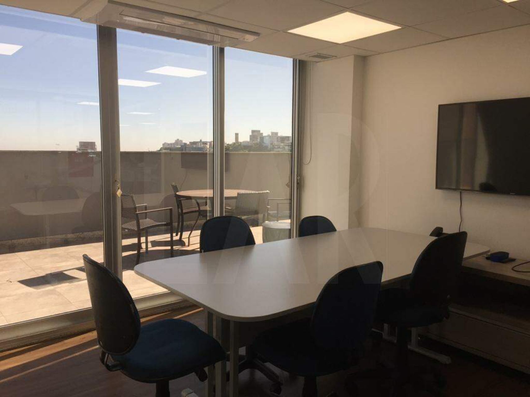Prédio para alugar, Estoril, Belo Horizonte - MG
