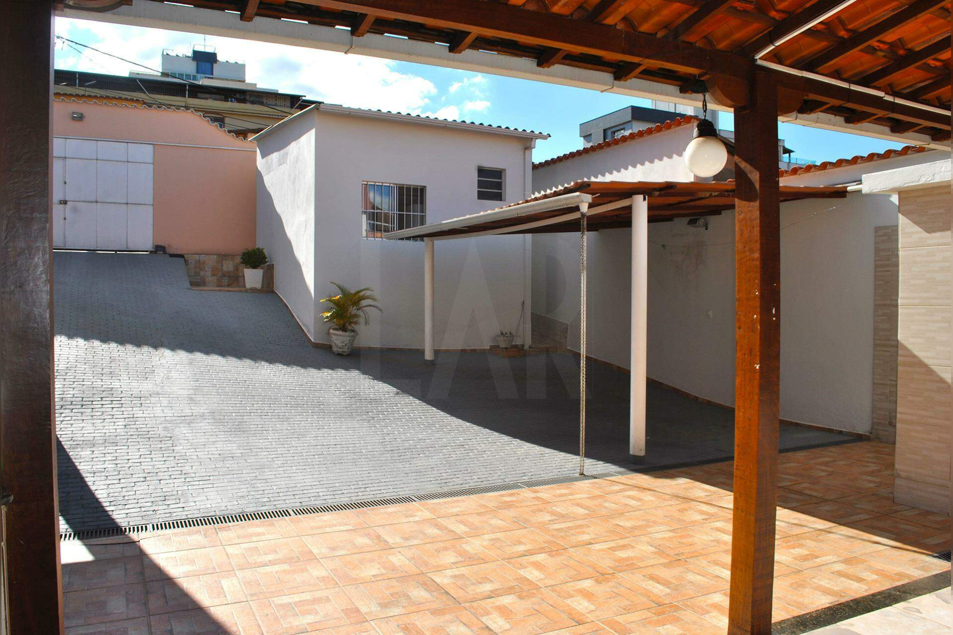 Casa de 3 quartos à venda, Ipiranga, Belo Horizonte - MG