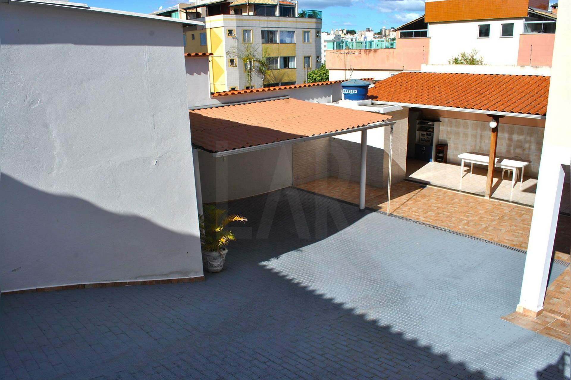 Casa de 3 quartos à venda, Ipiranga, Belo Horizonte - MG