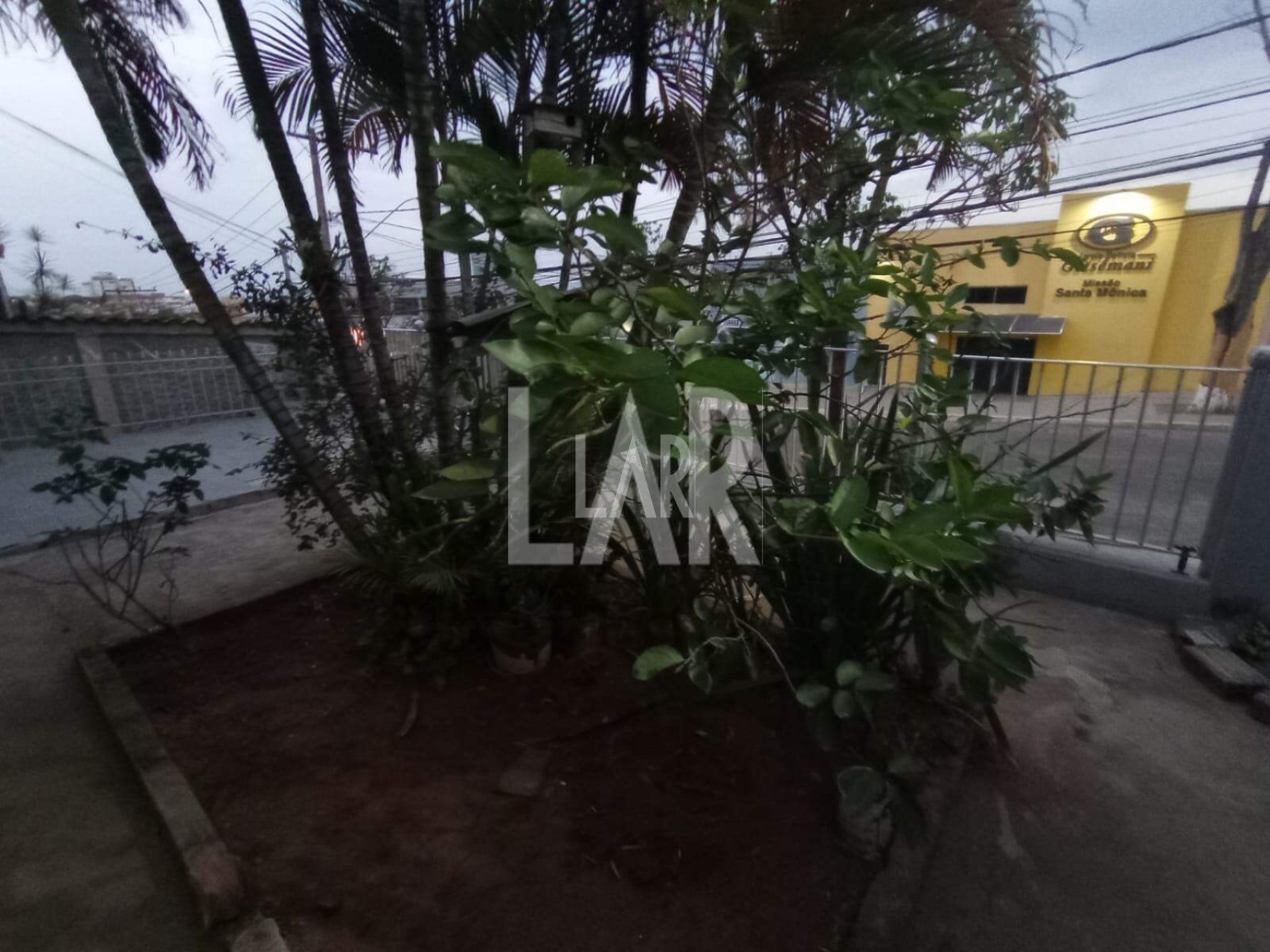 Casa de 3 quartos para alugar, Santa Mônica, Belo Horizonte - MG