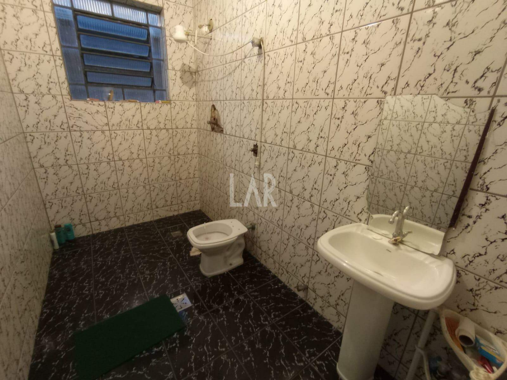 Casa de 3 quartos para alugar, Santa Mônica, Belo Horizonte - MG