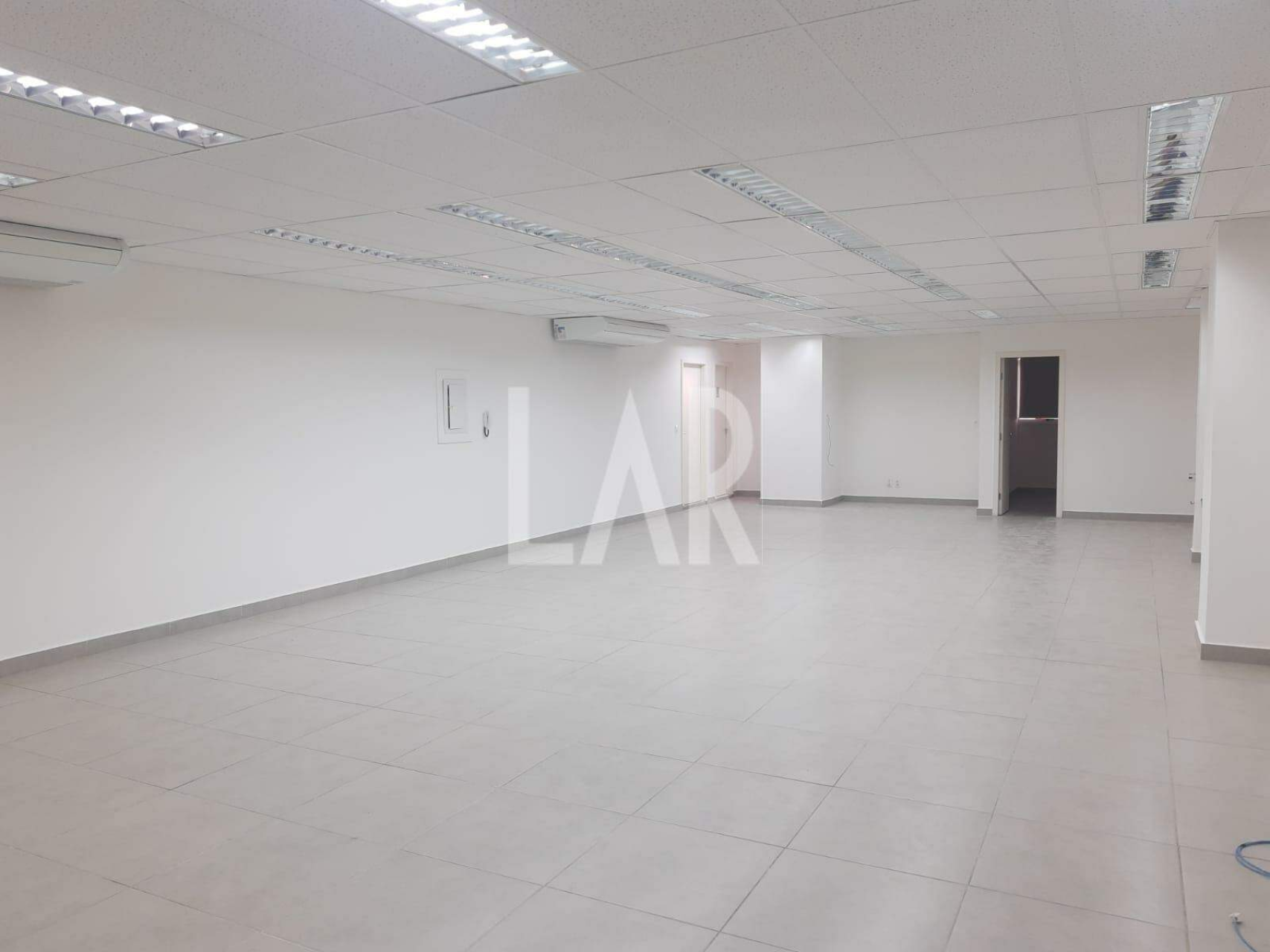 Sala à venda, Barro Preto, Belo Horizonte - MG