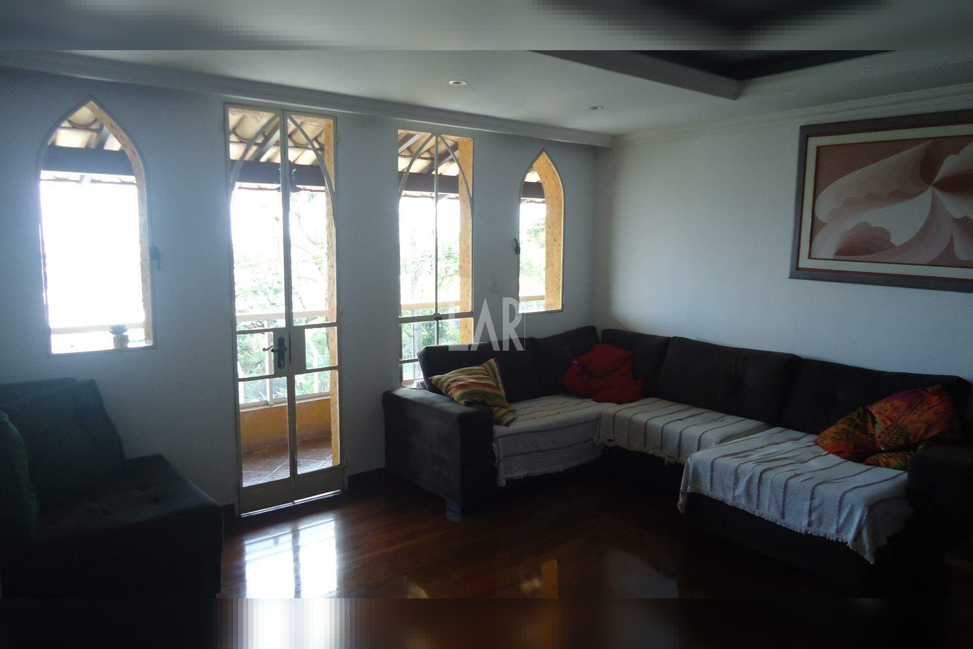 Casa de 7 quartos à venda, São Marcos, Belo Horizonte - MG