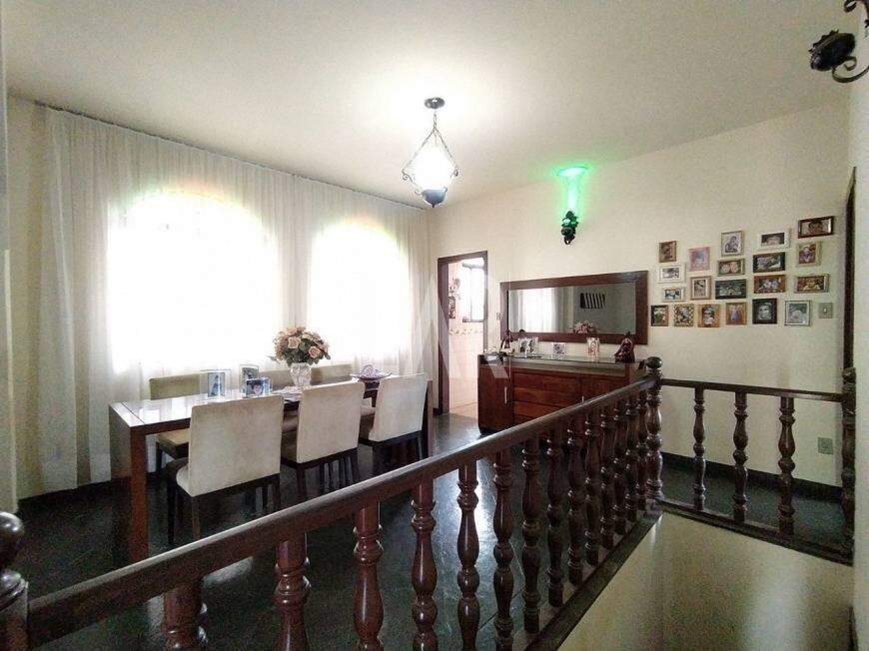 Casa de 3 quartos à venda, Santa Amélia, Belo Horizonte - MG