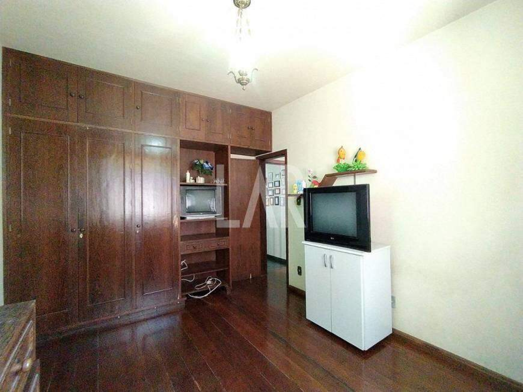 Casa de 3 quartos à venda, Santa Amélia, Belo Horizonte - MG