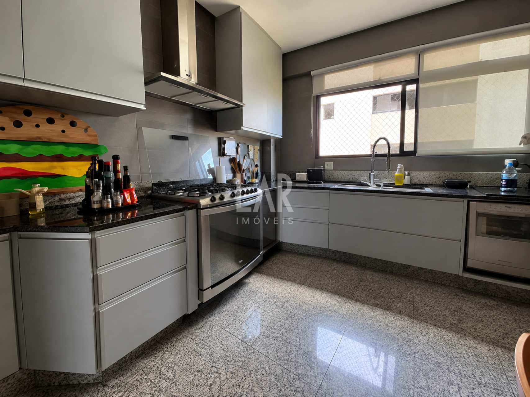 Apartamento de 4 quartos à venda, Funcionários, Belo Horizonte - MG