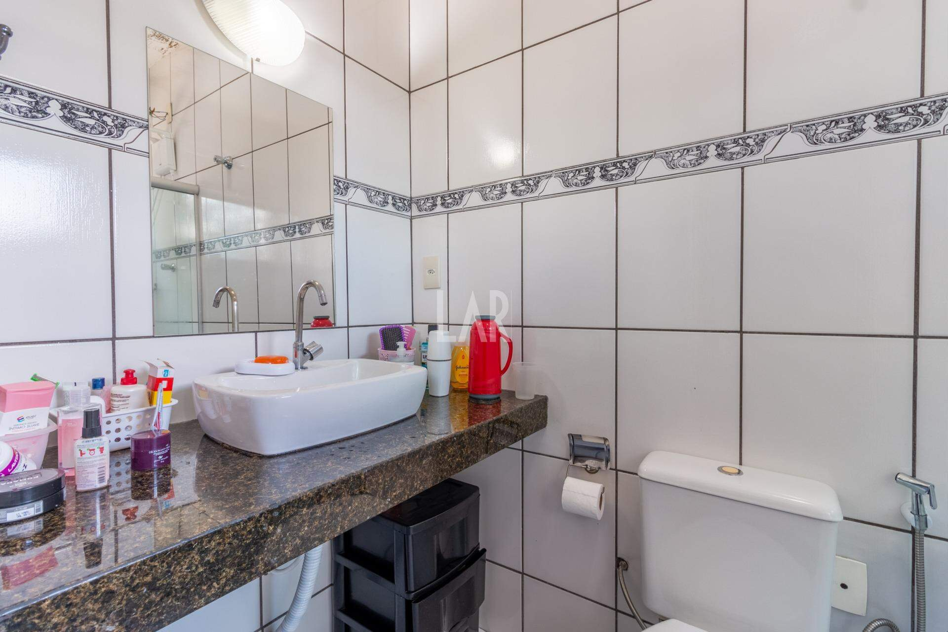 Casa de 4 quartos à venda, João Pinheiro, Belo Horizonte - MG