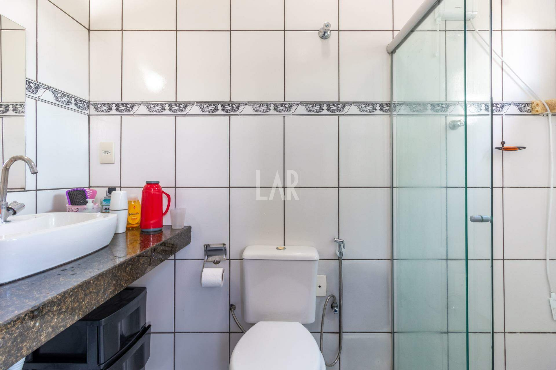 Casa de 4 quartos à venda, João Pinheiro, Belo Horizonte - MG