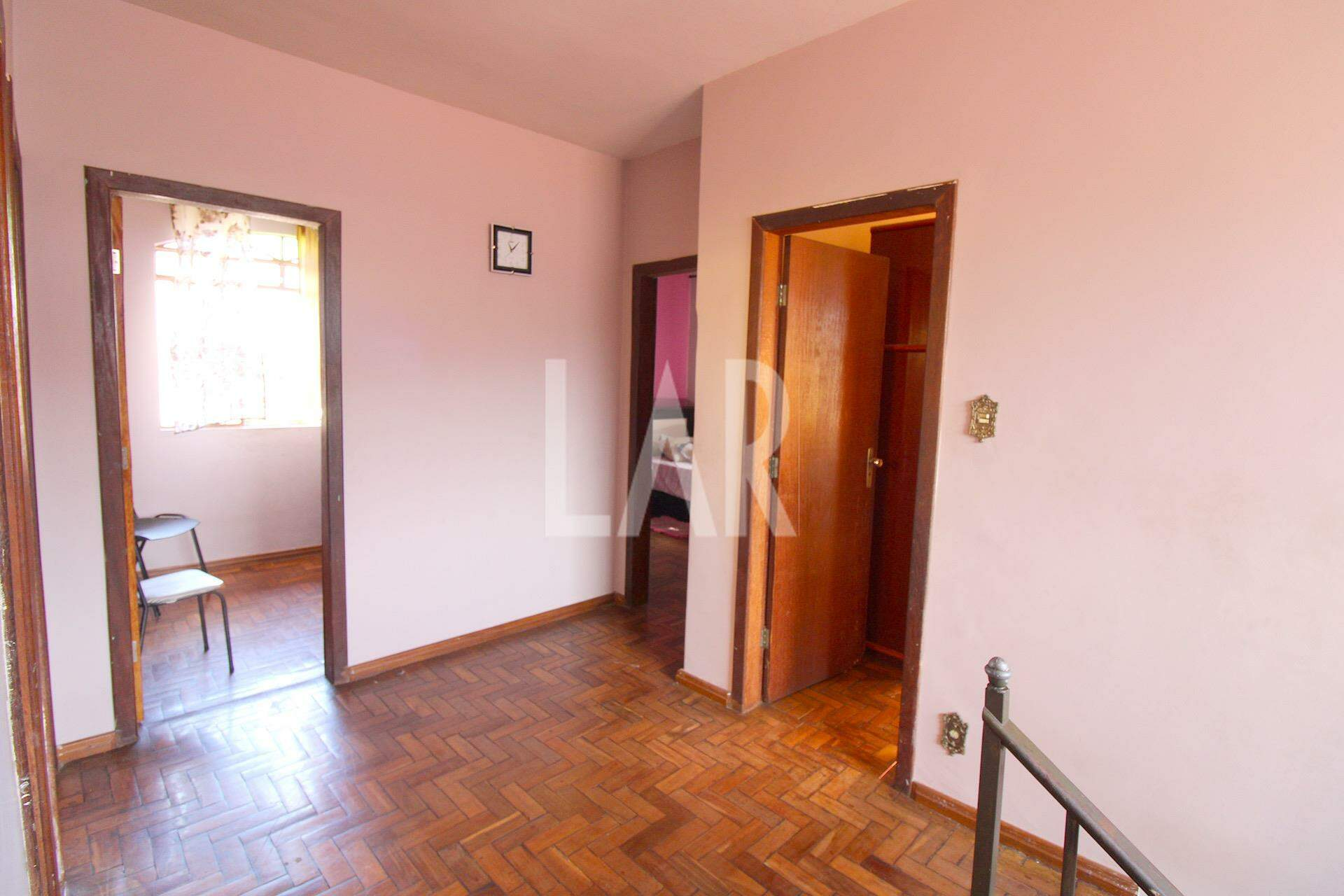Casa de 5 quartos à venda, Paraíso, Belo Horizonte - MG