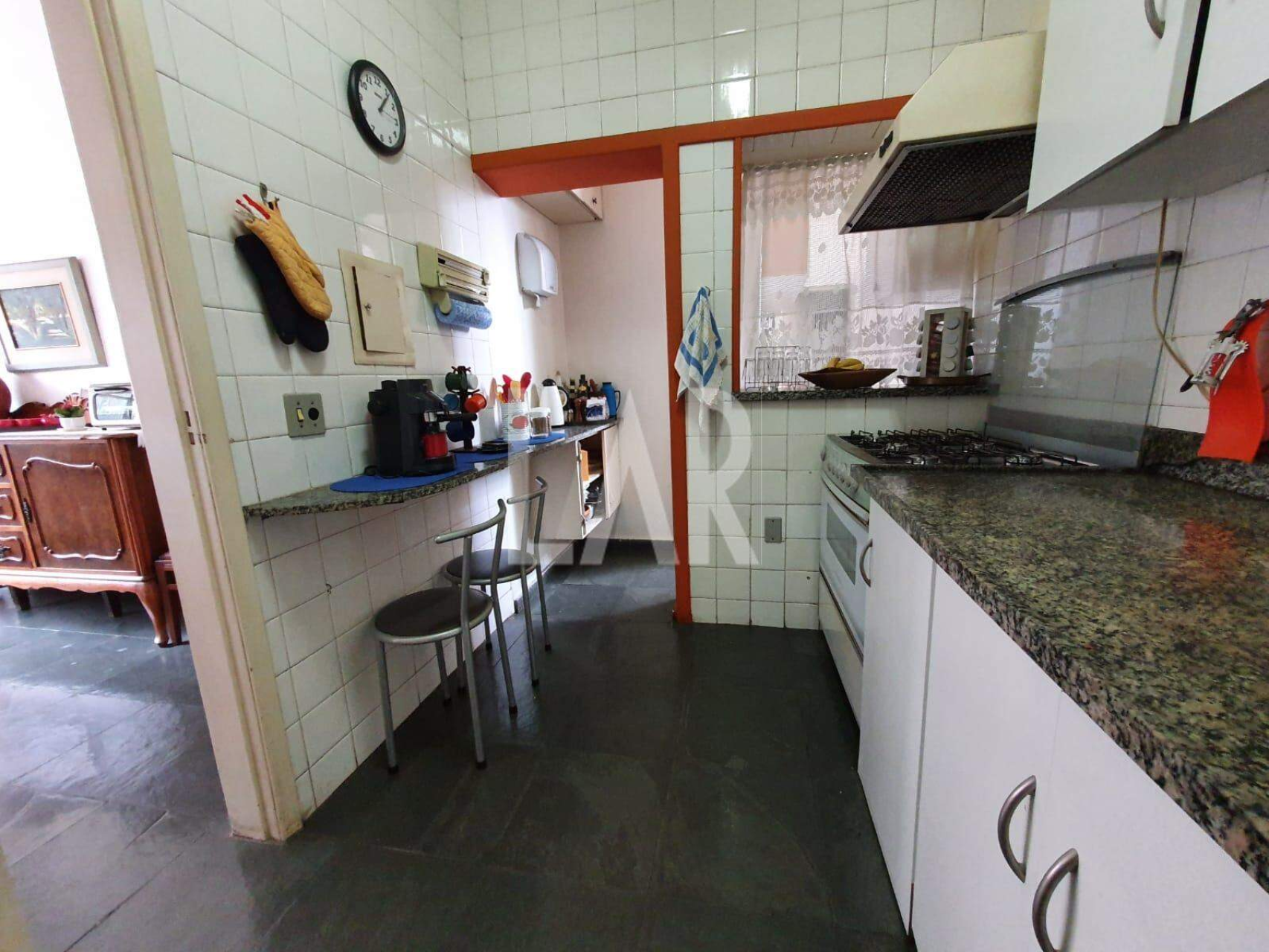 Casa de 7 quartos à venda, Santo Antônio, Belo Horizonte - MG