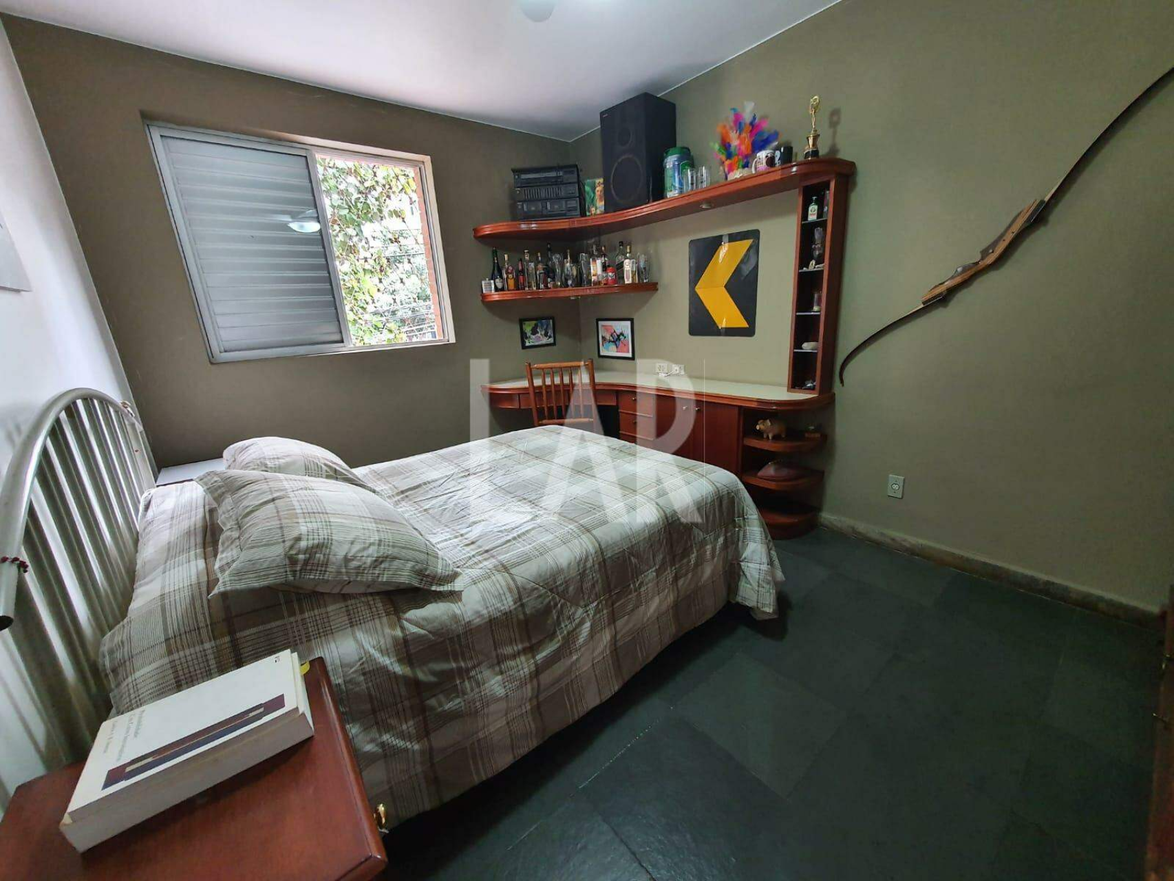 Casa de 7 quartos à venda, Santo Antônio, Belo Horizonte - MG