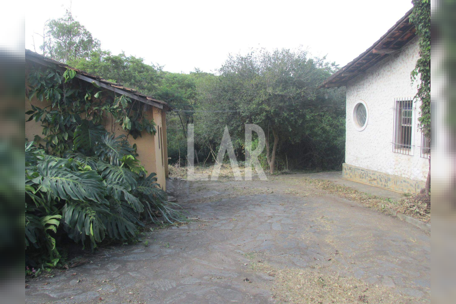 Casa de 4 quartos à venda, Braúnas, Belo Horizonte - MG