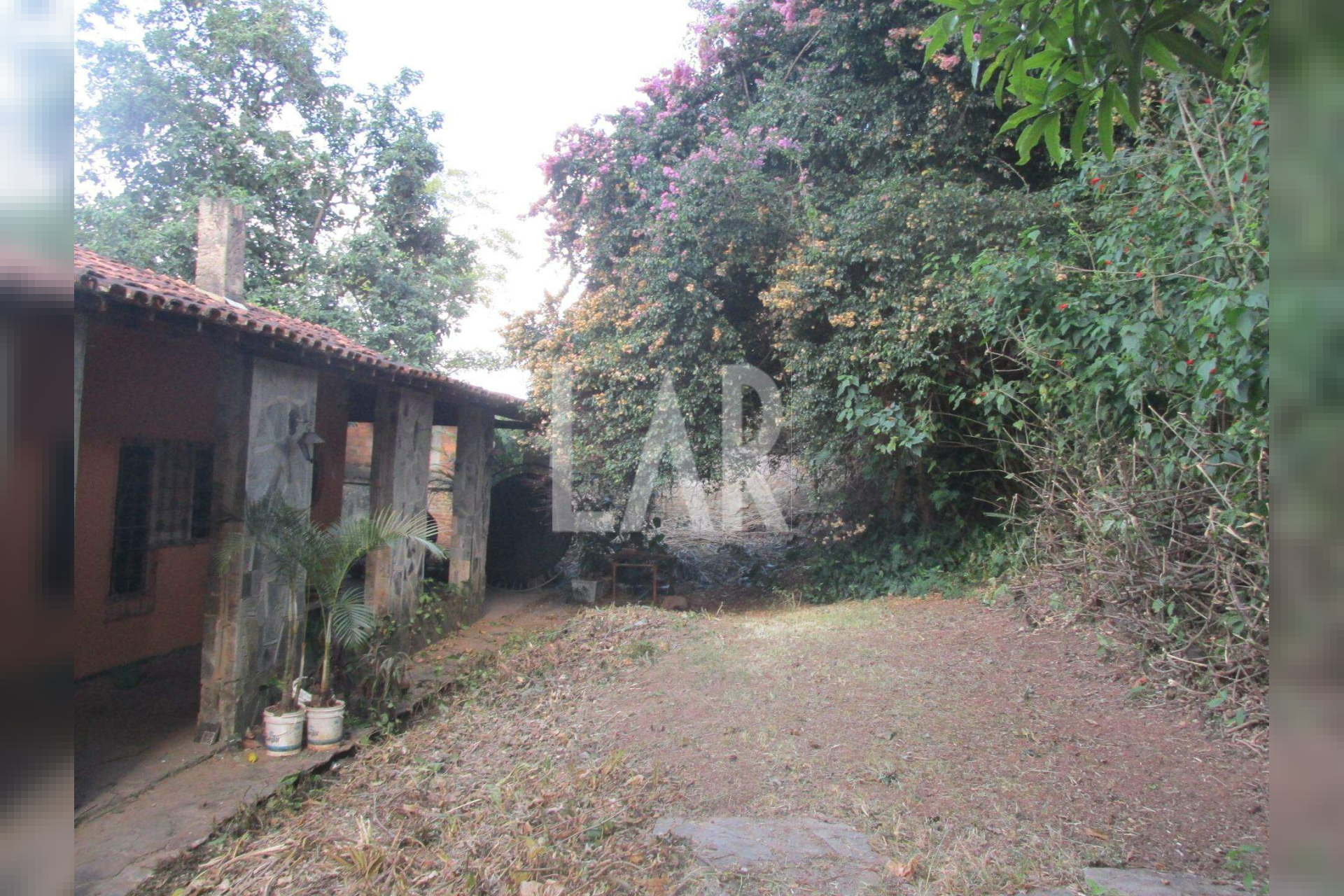 Casa de 4 quartos à venda, Braúnas, Belo Horizonte - MG