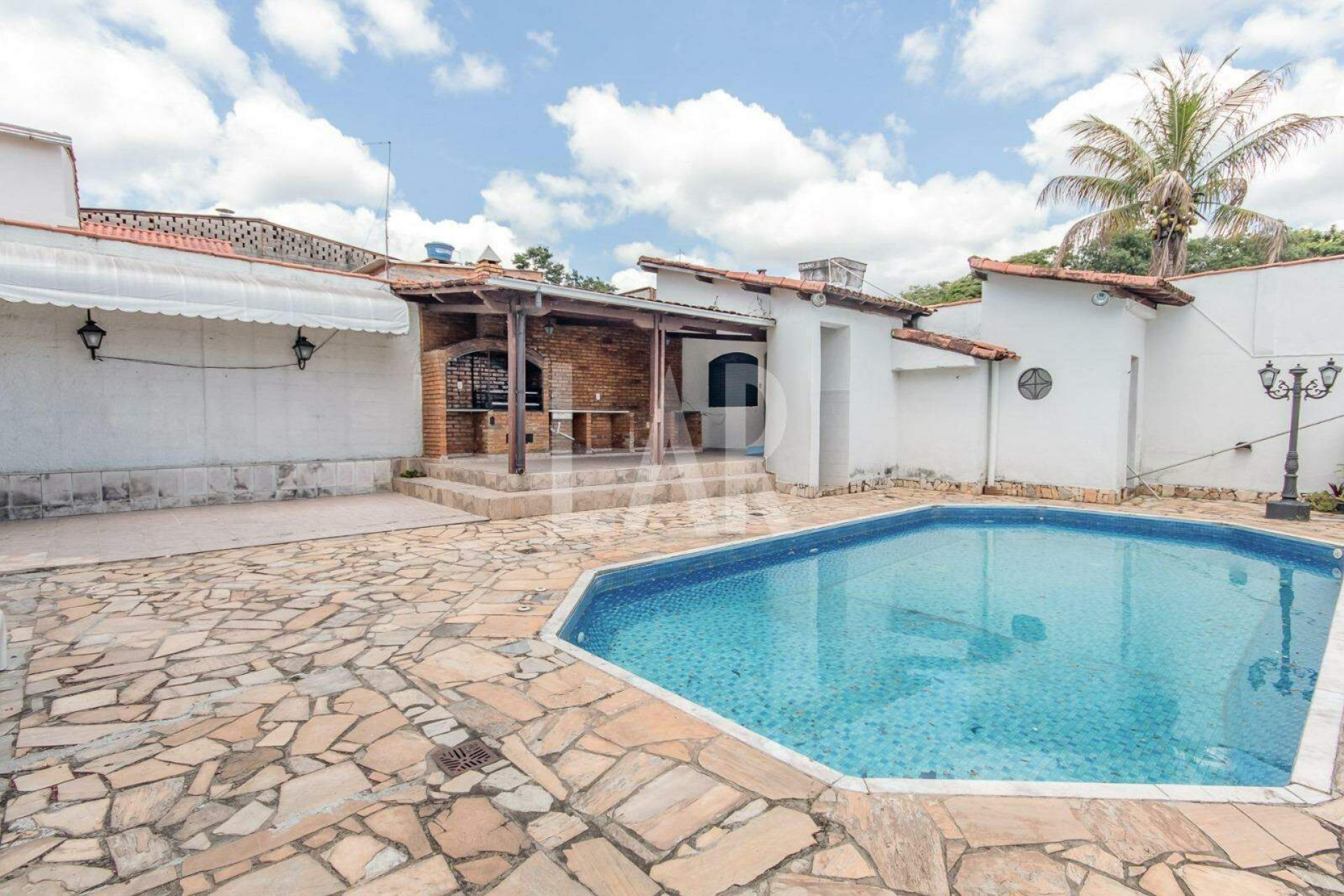 Casa de 4 quartos à venda, Candelária, Belo Horizonte - MG