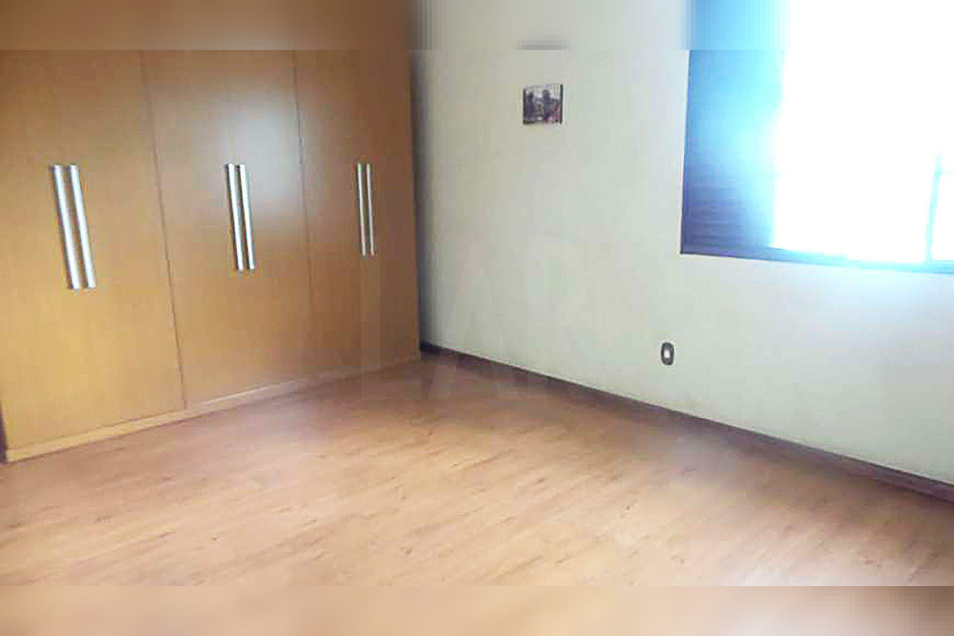 Casa de 3 quartos à venda, Santa Amélia, Belo Horizonte - MG
