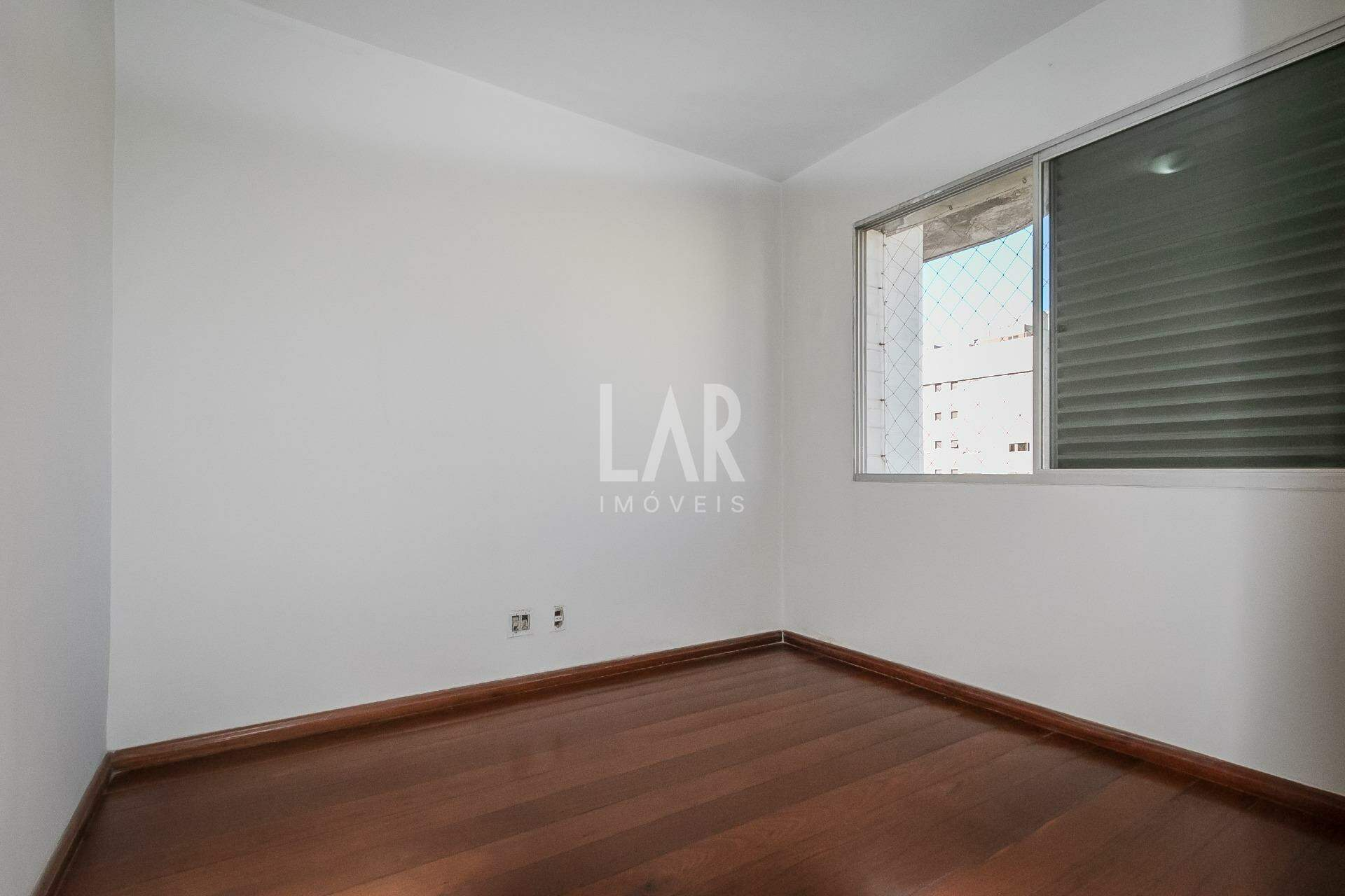 Apartamento de 4 quartos à venda, Lourdes, Belo Horizonte - MG