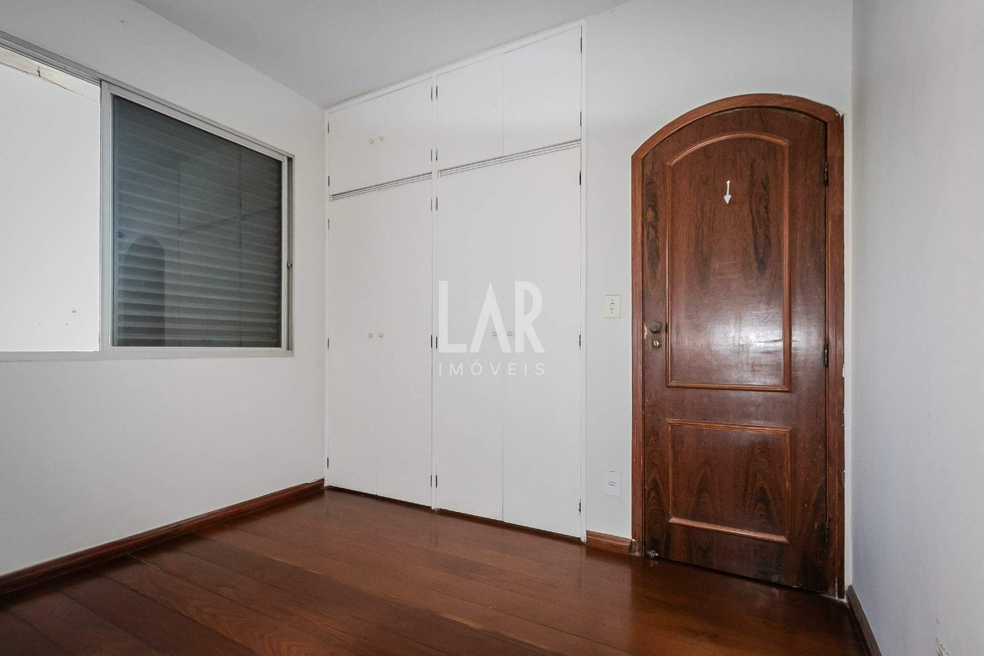 Apartamento de 4 quartos à venda, Lourdes, Belo Horizonte - MG
