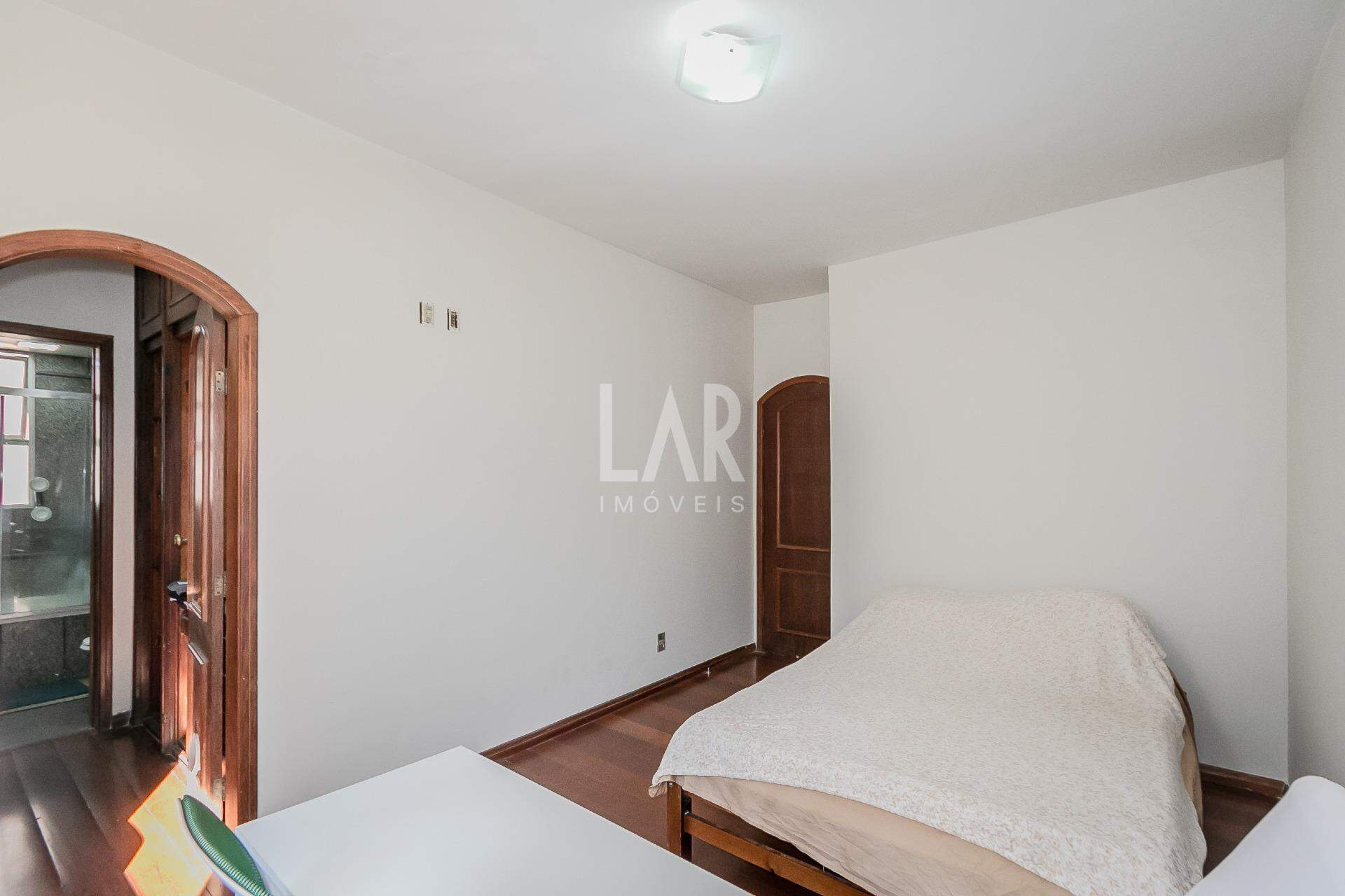 Apartamento de 4 quartos à venda, Lourdes, Belo Horizonte - MG