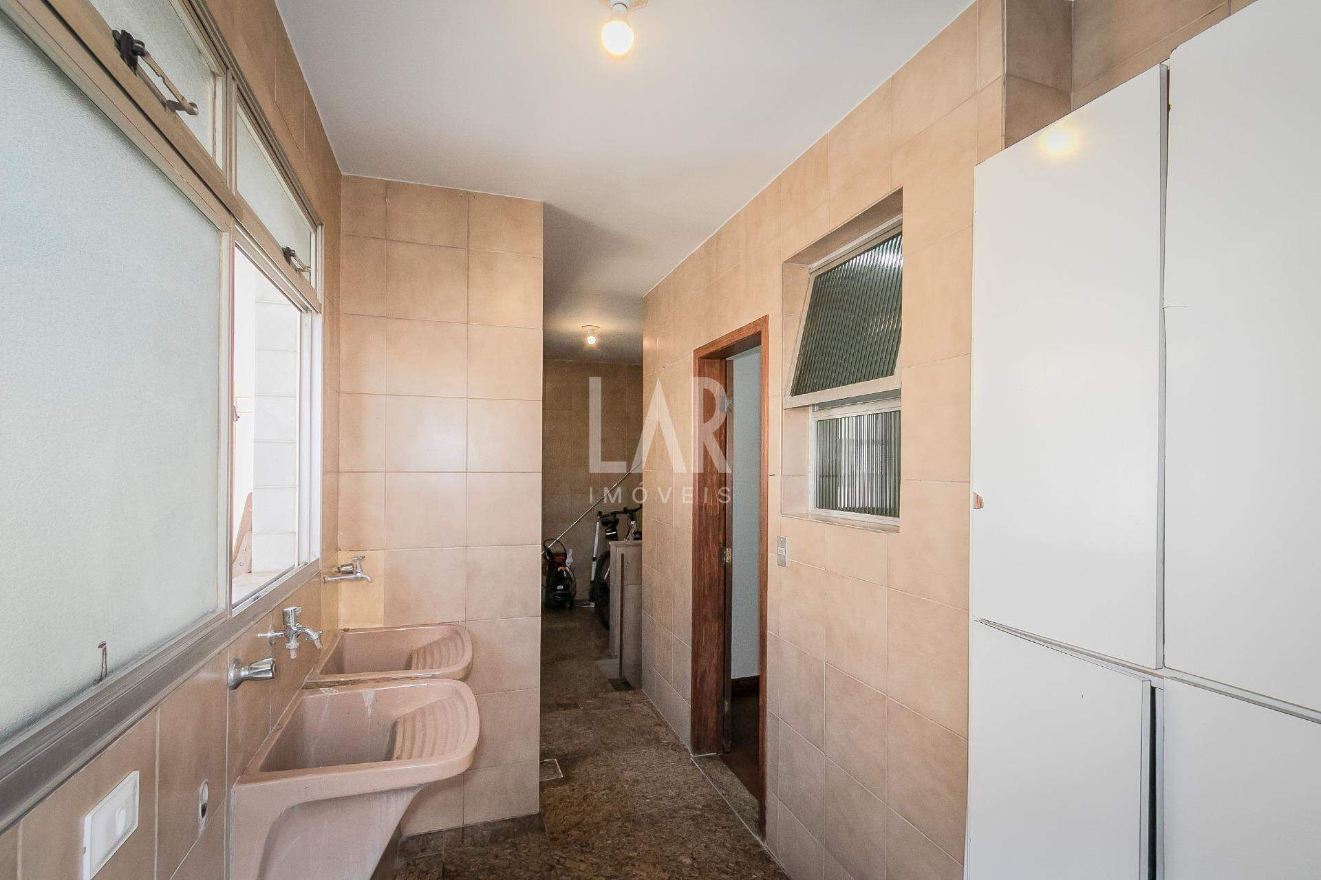 Apartamento de 4 quartos à venda, Lourdes, Belo Horizonte - MG