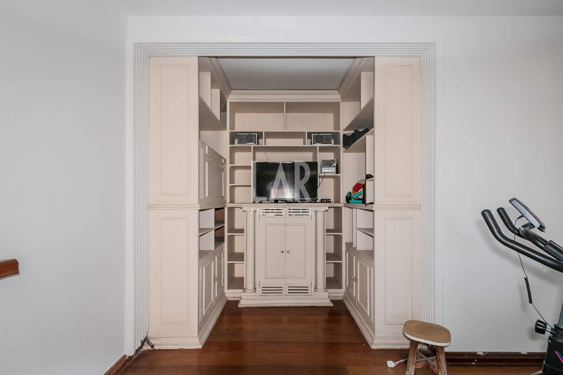 Apartamento de 4 quartos à venda, Lourdes, Belo Horizonte - MG