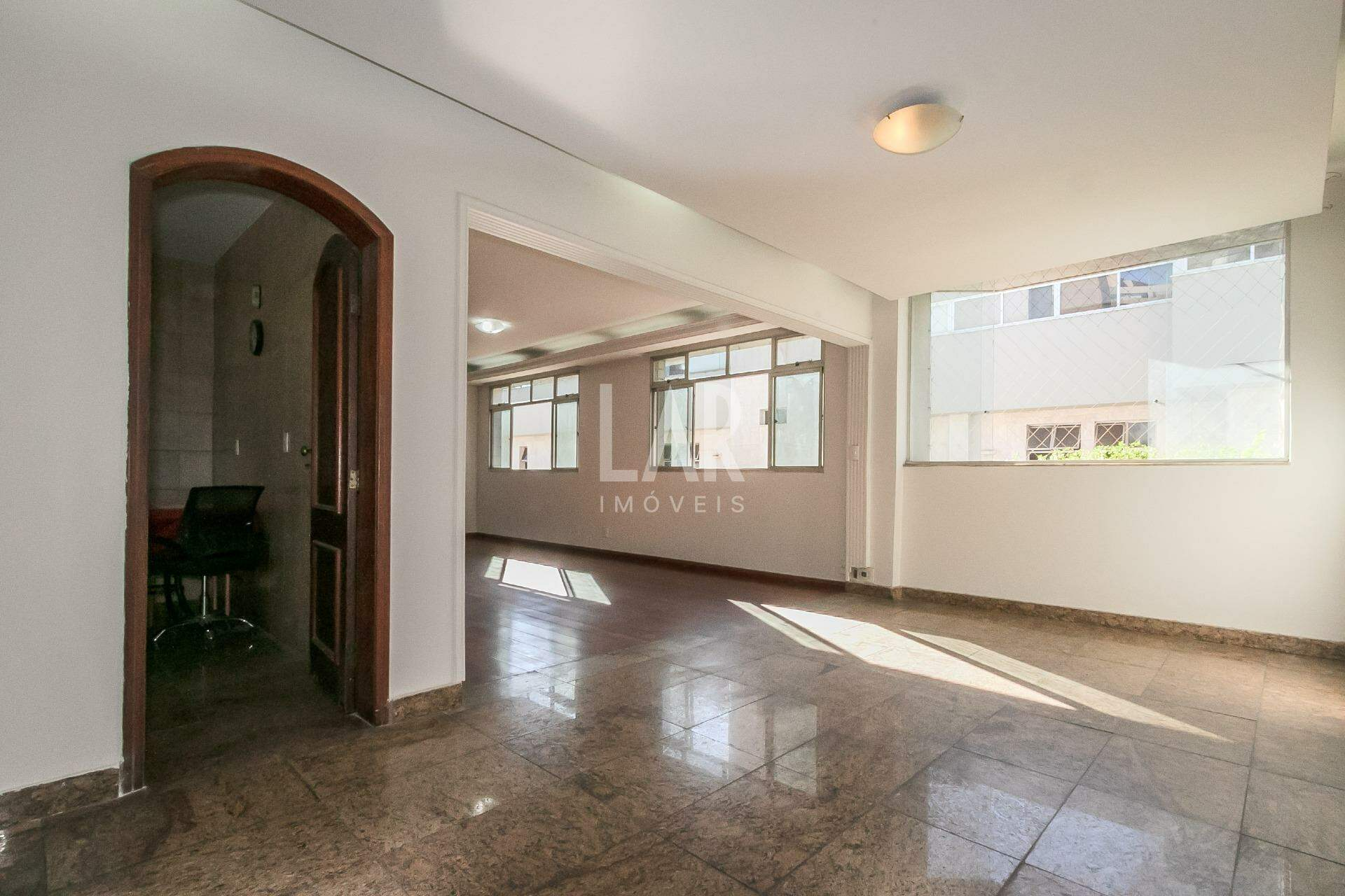 Apartamento de 4 quartos à venda, Lourdes, Belo Horizonte - MG