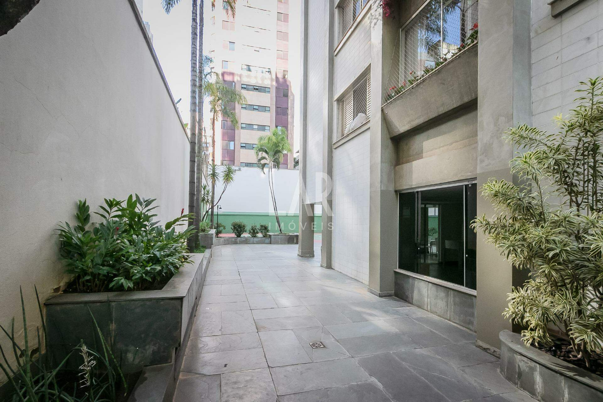Apartamento de 4 quartos à venda, Lourdes, Belo Horizonte - MG
