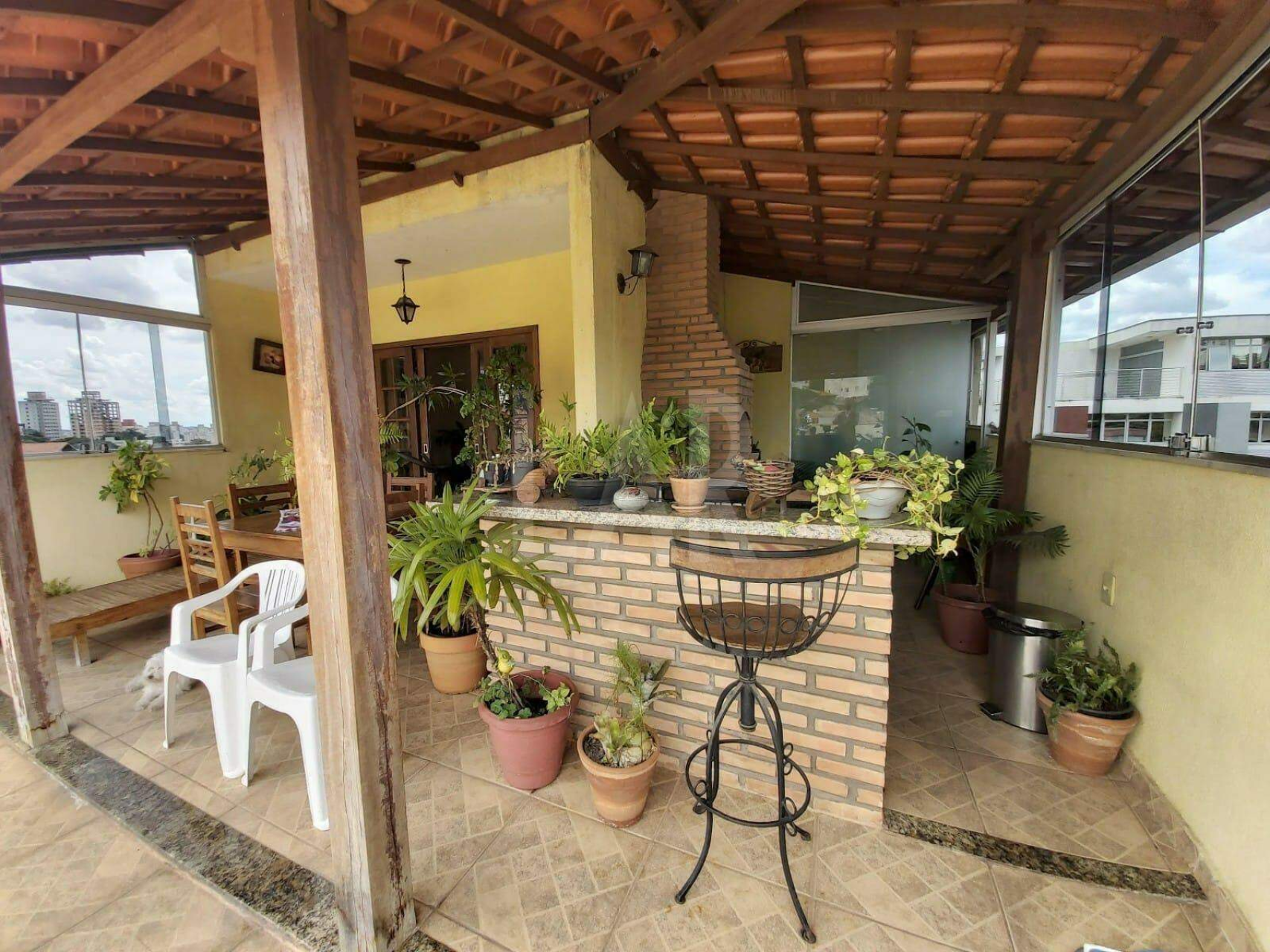 Apartamento de 2 quartos à venda, Ouro Preto, Belo Horizonte - MG