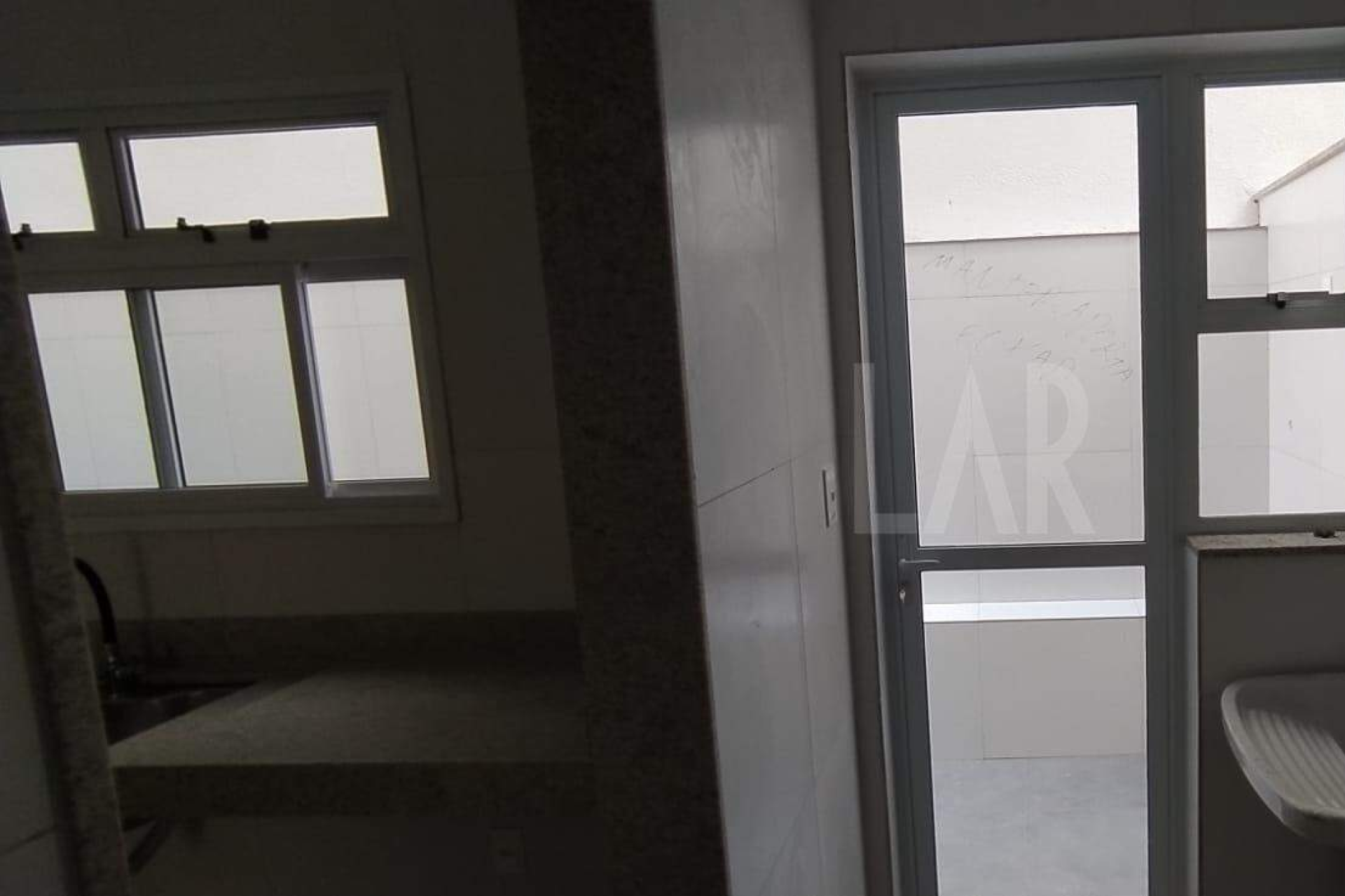 Residencial Flores - Nova Suíssa - Belo Horizonte, MG