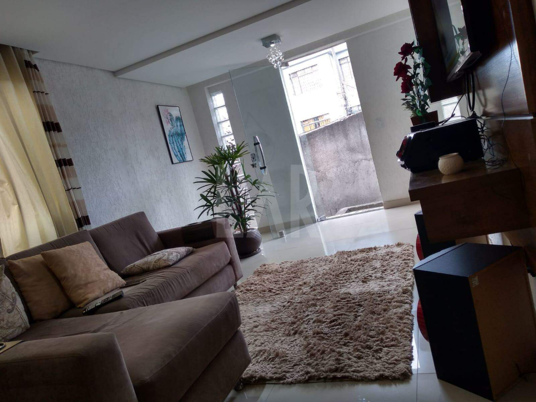 Casa de 4 quartos à venda, Nova Suíssa, Belo Horizonte - MG