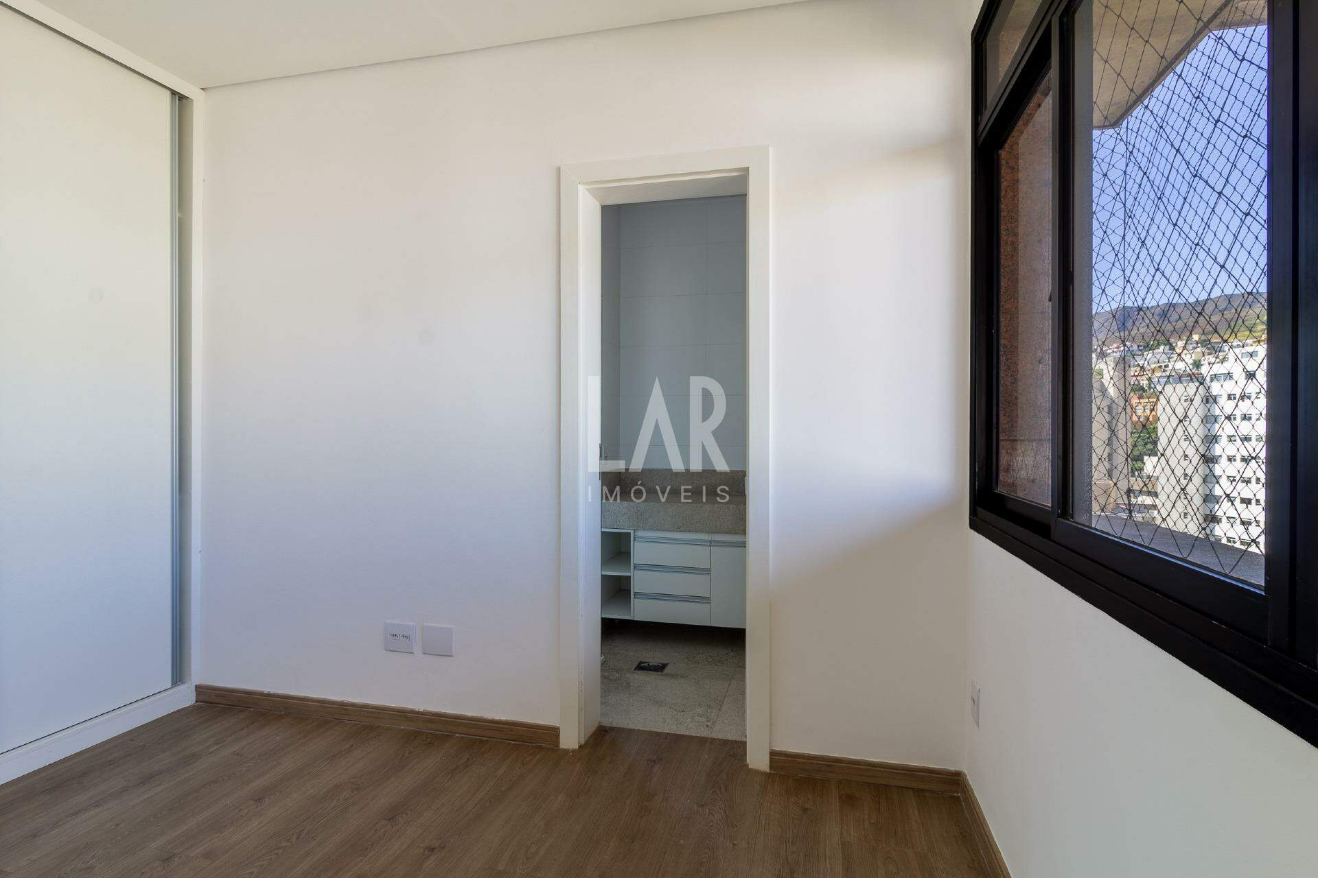 Cobertura de 4 quartos para alugar, Anchieta, Belo Horizonte - MG