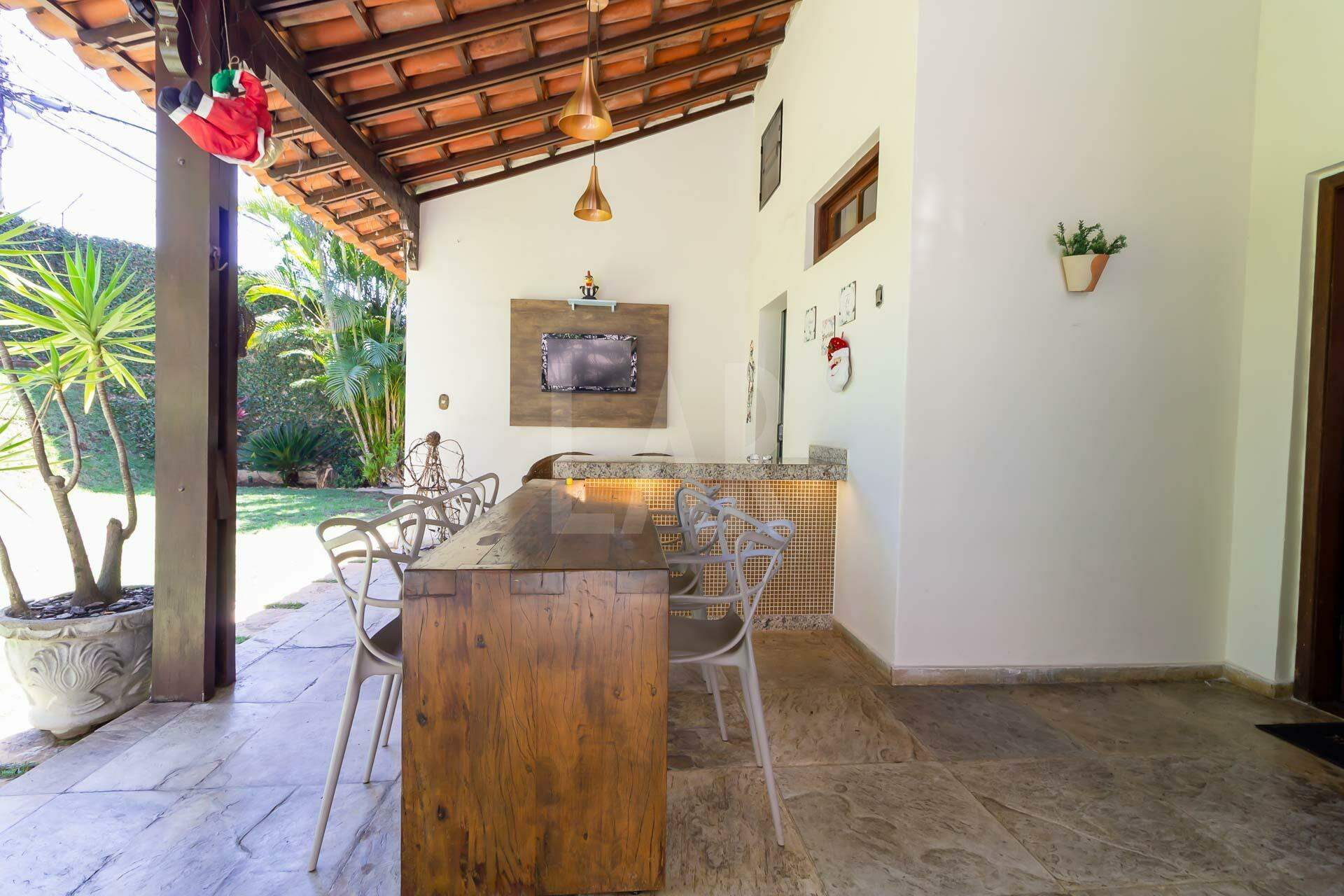 Casa de 6 quartos à venda, Paquetá, Belo Horizonte - MG