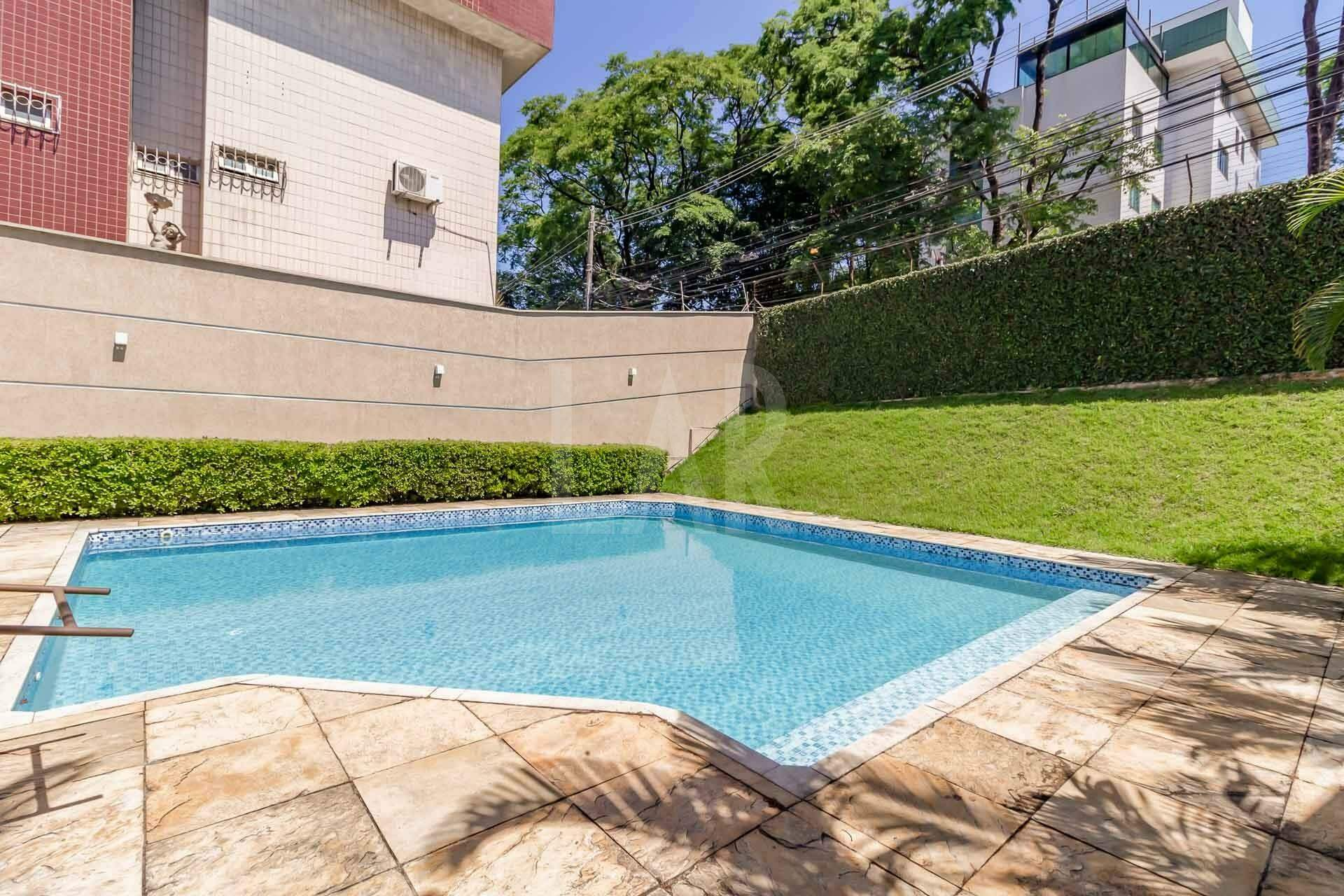 Casa de 6 quartos à venda, Paquetá, Belo Horizonte - MG