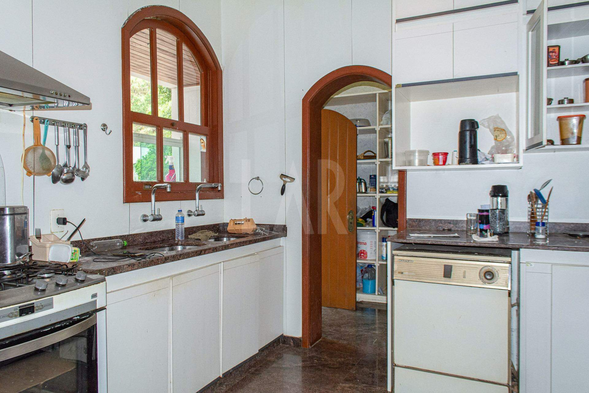 Casa de 4 quartos para alugar, Belvedere, Belo Horizonte - MG