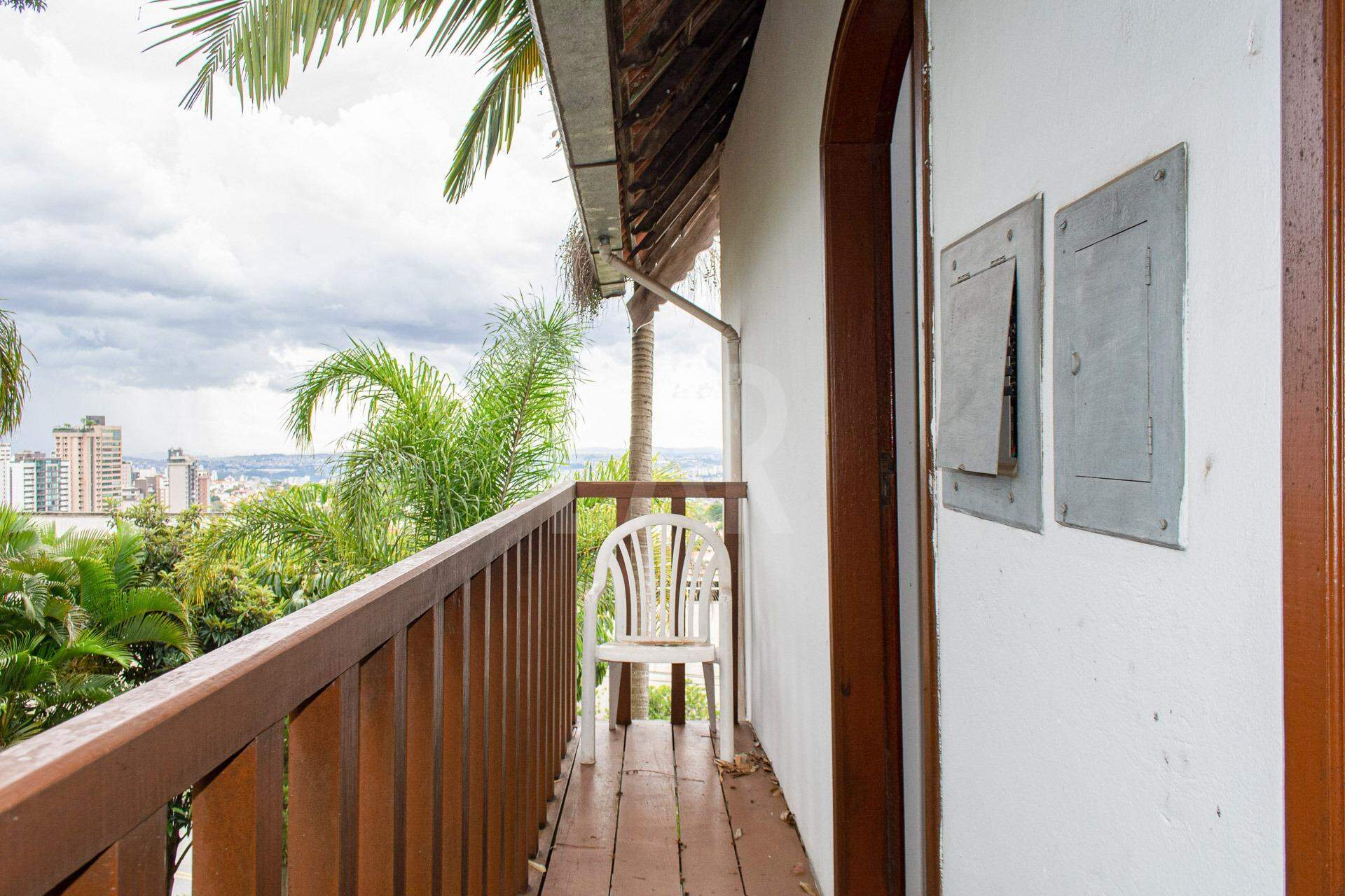 Casa de 4 quartos para alugar, Belvedere, Belo Horizonte - MG