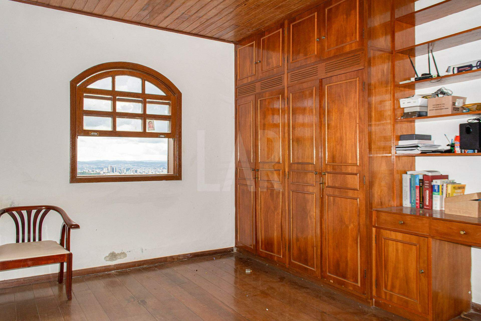 Casa de 4 quartos para alugar, Belvedere, Belo Horizonte - MG