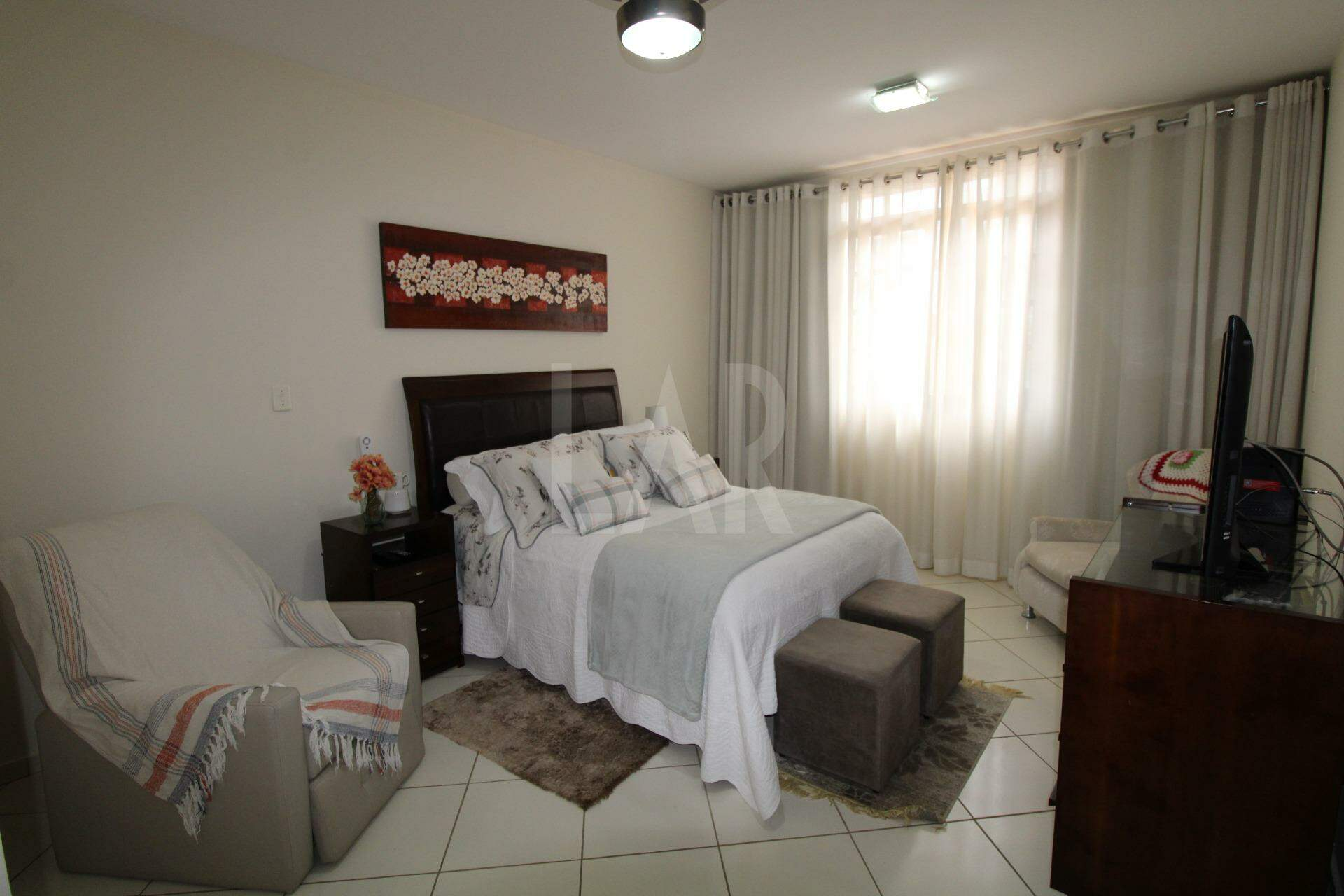 Casa de 4 quartos à venda, Castelo, Belo Horizonte - MG