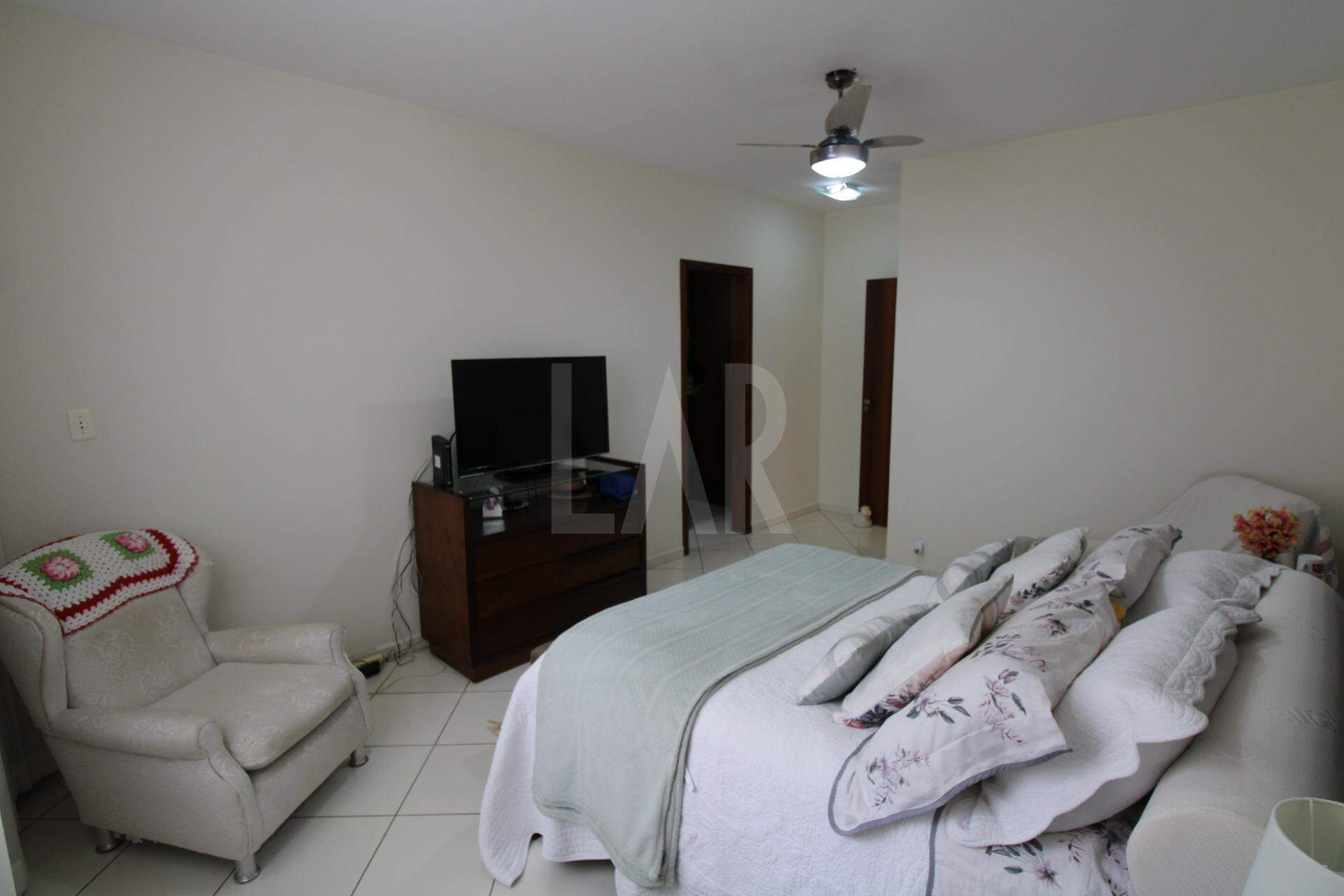 Casa de 4 quartos à venda, Castelo, Belo Horizonte - MG