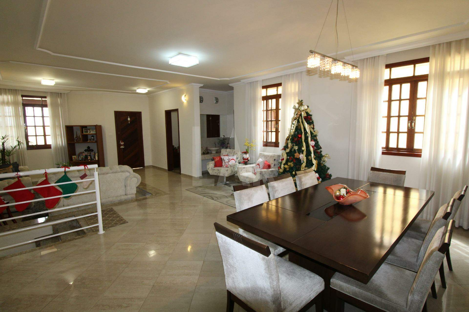 Casa de 4 quartos à venda, Castelo, Belo Horizonte - MG