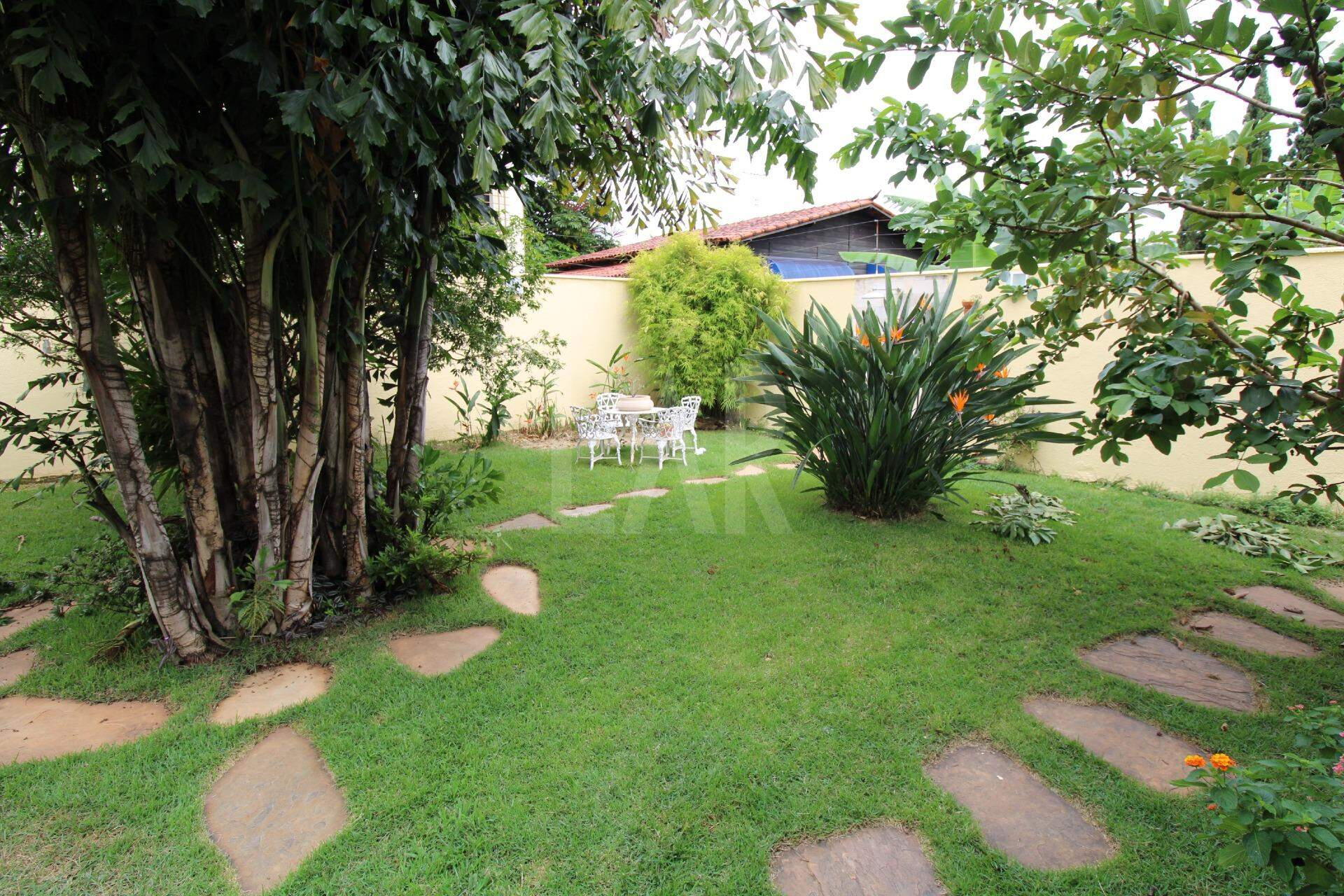 Casa de 4 quartos à venda, Castelo, Belo Horizonte - MG