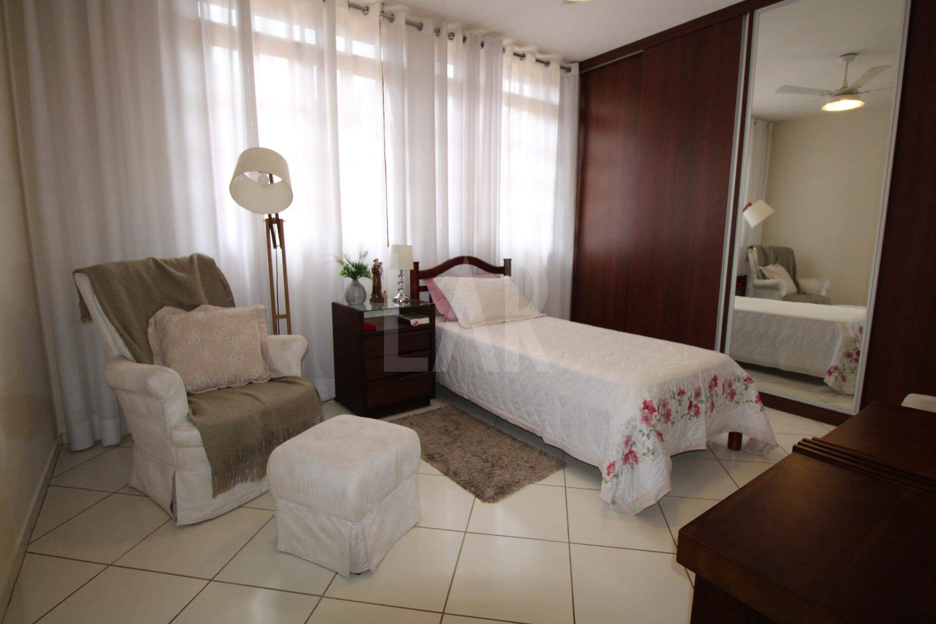 Casa de 4 quartos à venda, Castelo, Belo Horizonte - MG