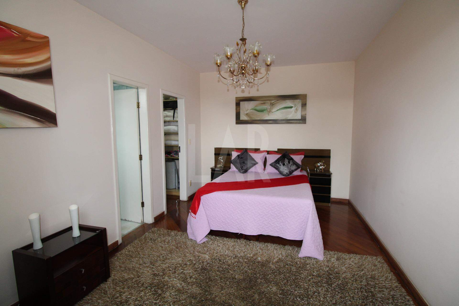 Casa de 5 quartos à venda, São Luiz, Belo Horizonte - MG