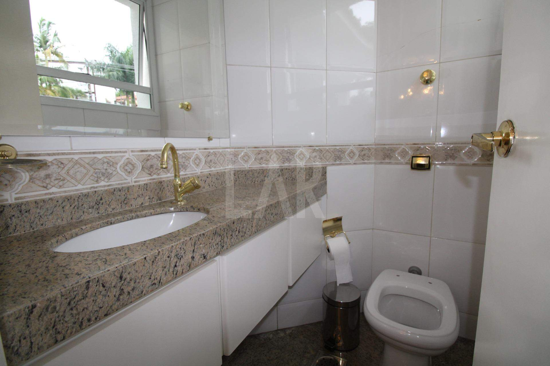 Casa de 5 quartos à venda, São Luiz, Belo Horizonte - MG