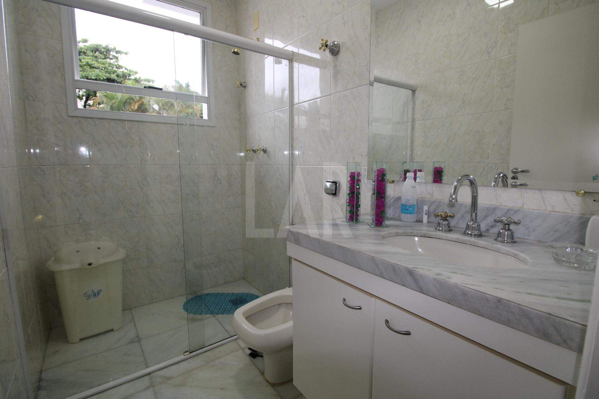 Casa de 5 quartos à venda, São Luiz, Belo Horizonte - MG