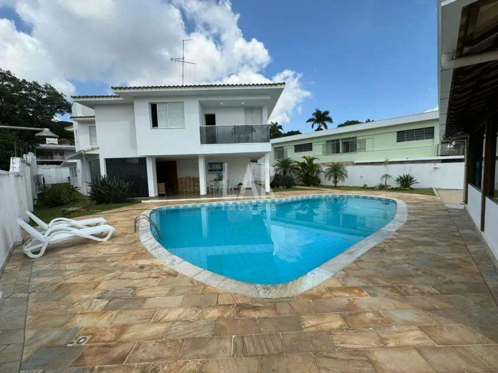 Casa de 5 quartos à venda, São Luiz, Belo Horizonte - MG