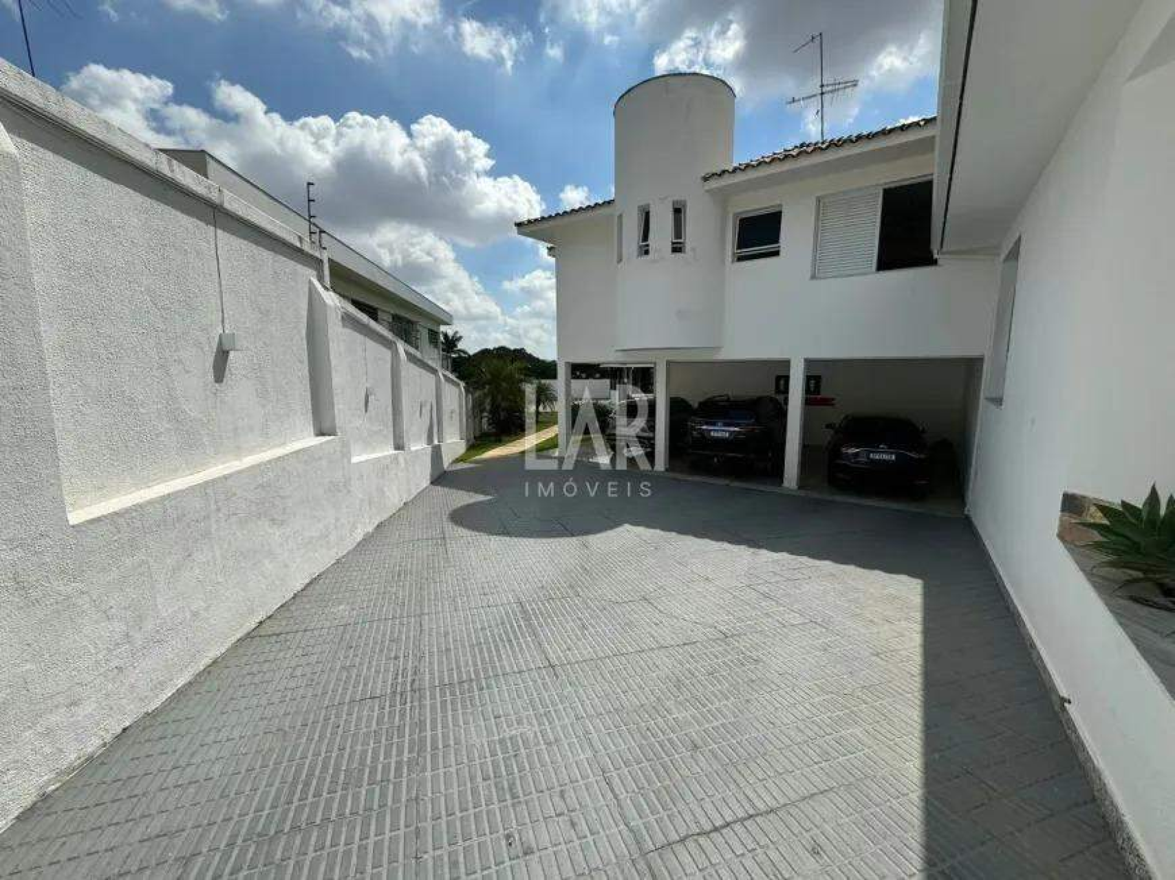 Casa de 5 quartos à venda, São Luiz, Belo Horizonte - MG
