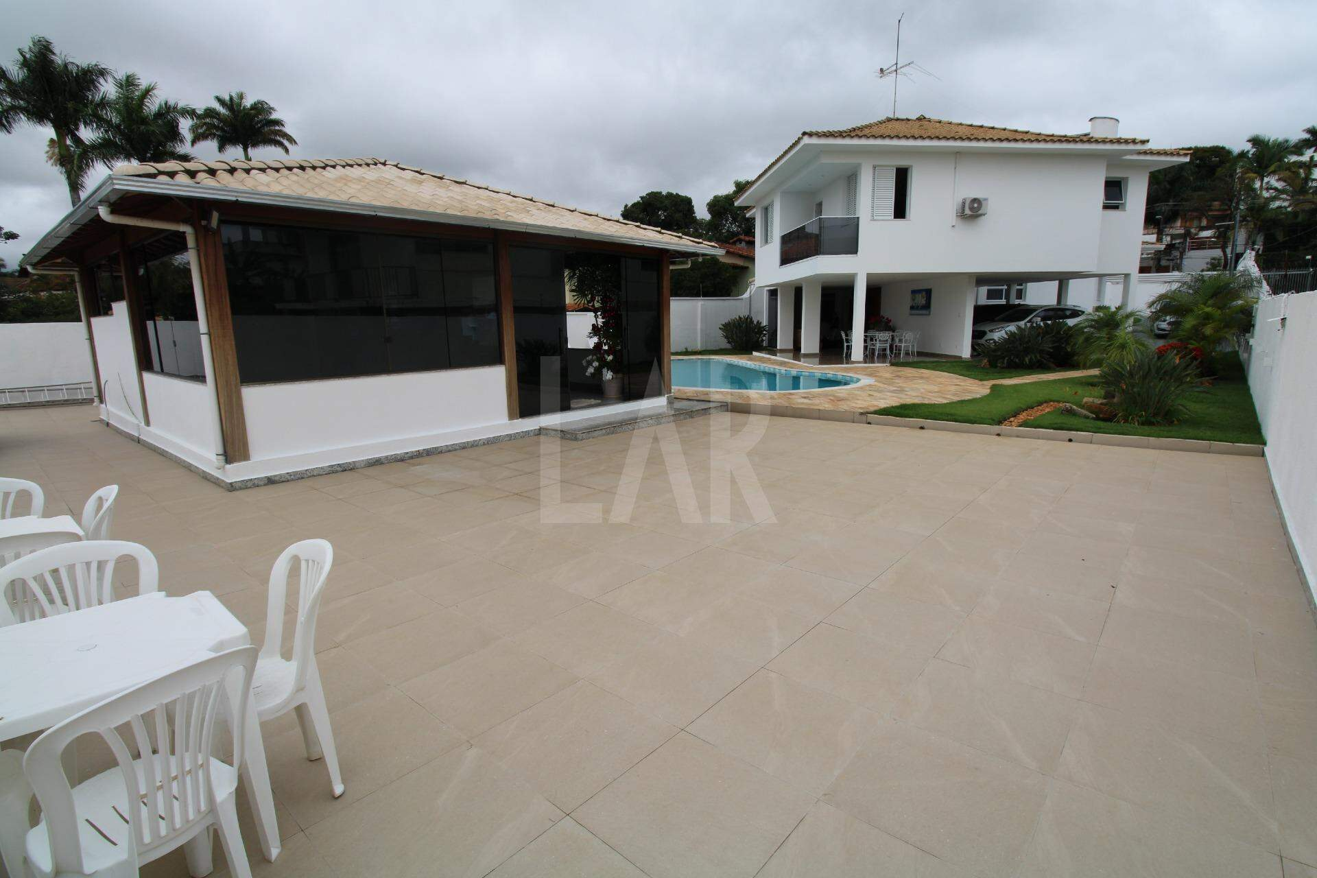 Casa de 5 quartos à venda, São Luiz, Belo Horizonte - MG