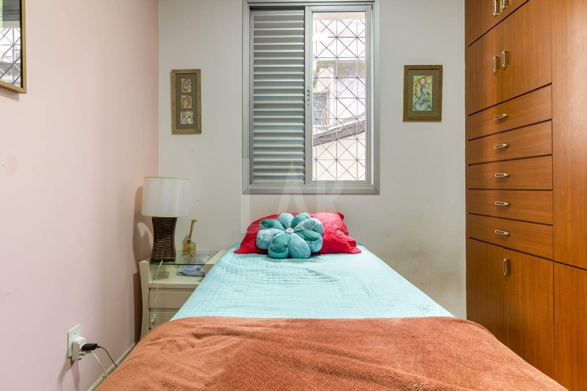 Casa de 4 quartos para alugar, Colégio Batista, Belo Horizonte - MG