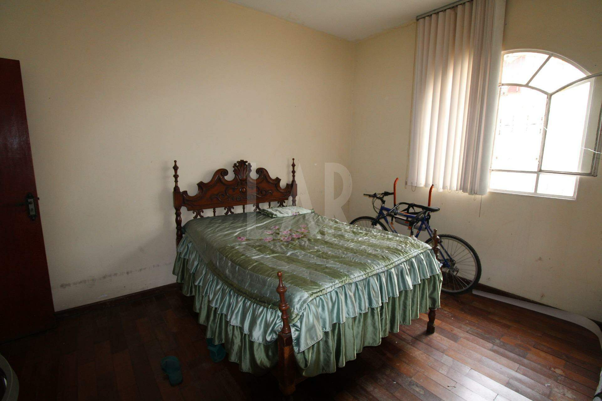 Casa de 5 quartos à venda, São Luiz, Belo Horizonte - MG